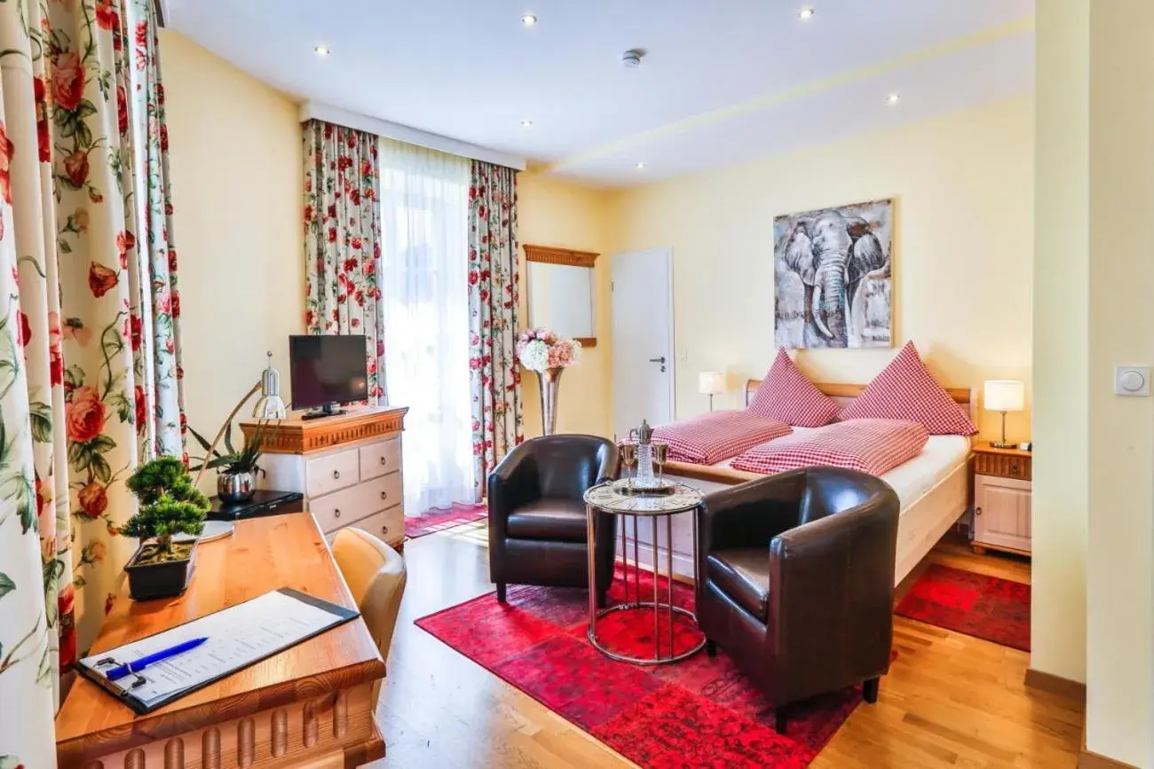 Hotel zum Goldenen Löwen Hotel zum Goldenen Löwen