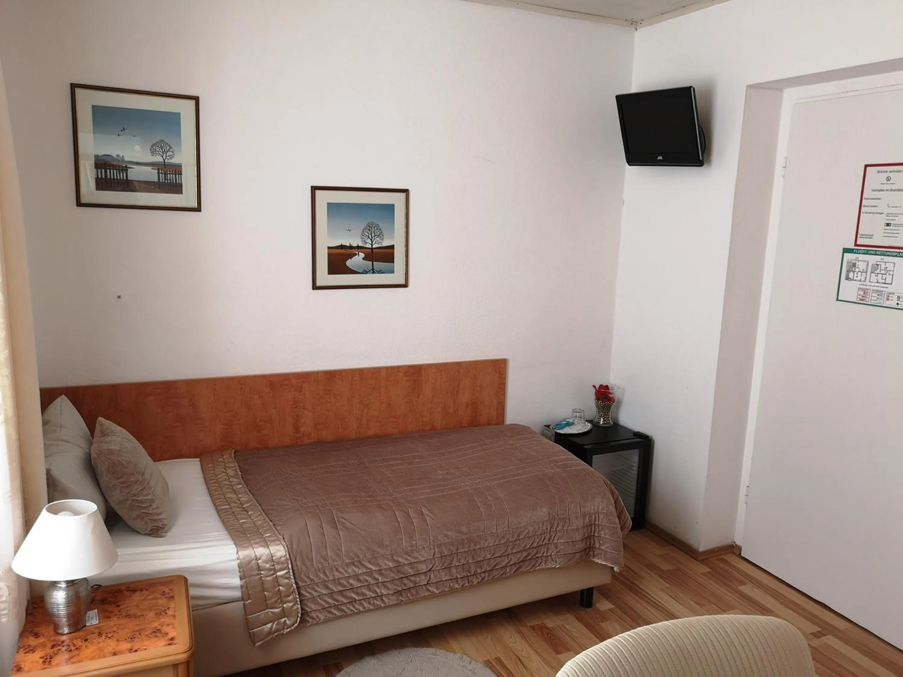 TV and multimedia, Bed in Hotel Löhr