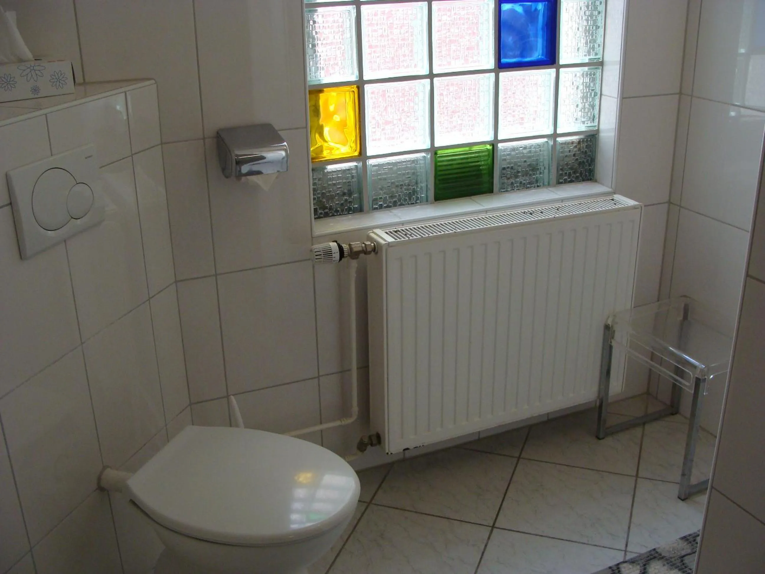 Toilet in Hotel Löhr