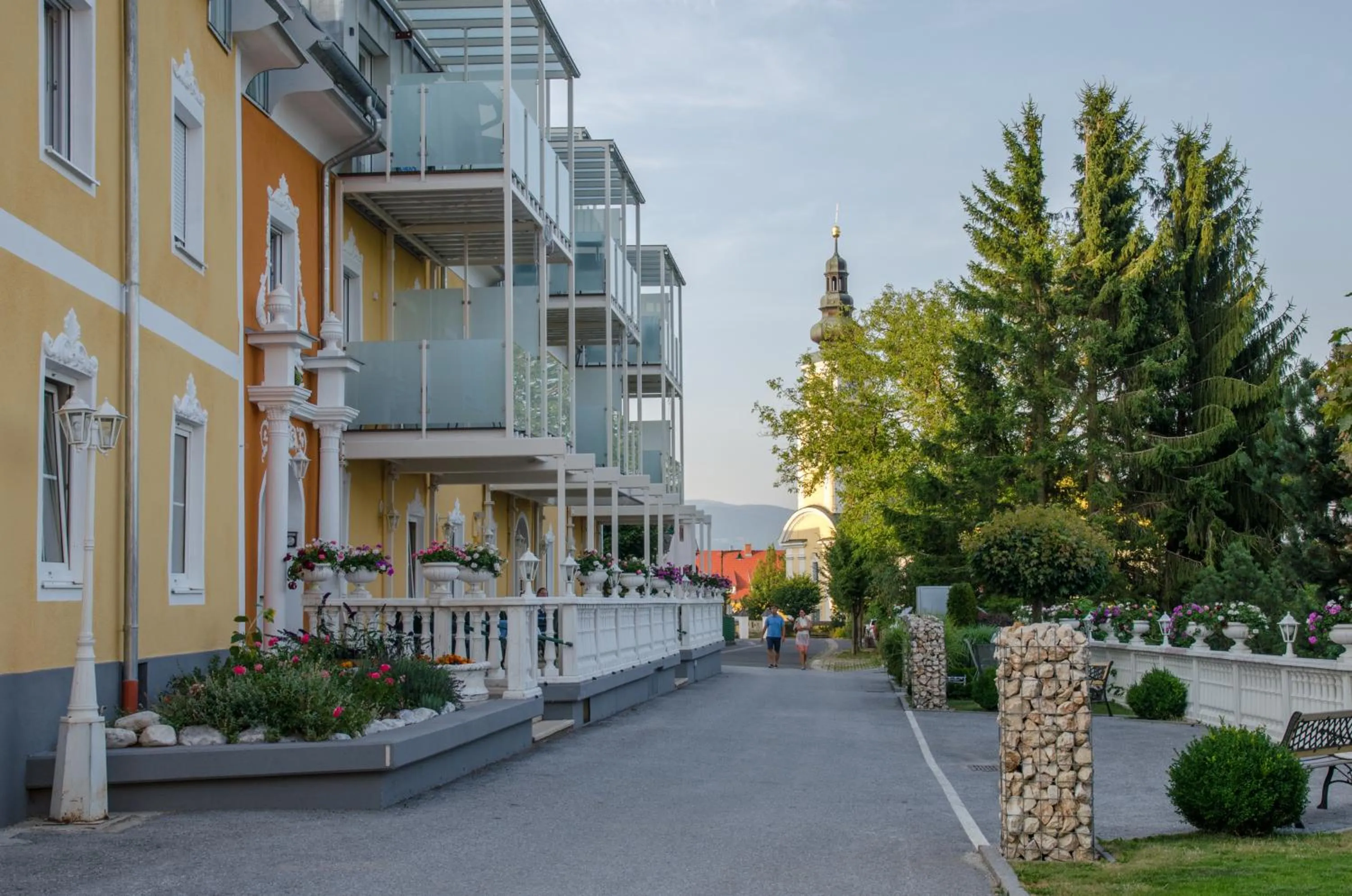 Facade/entrance in Joglland Hotel Prettenhofer