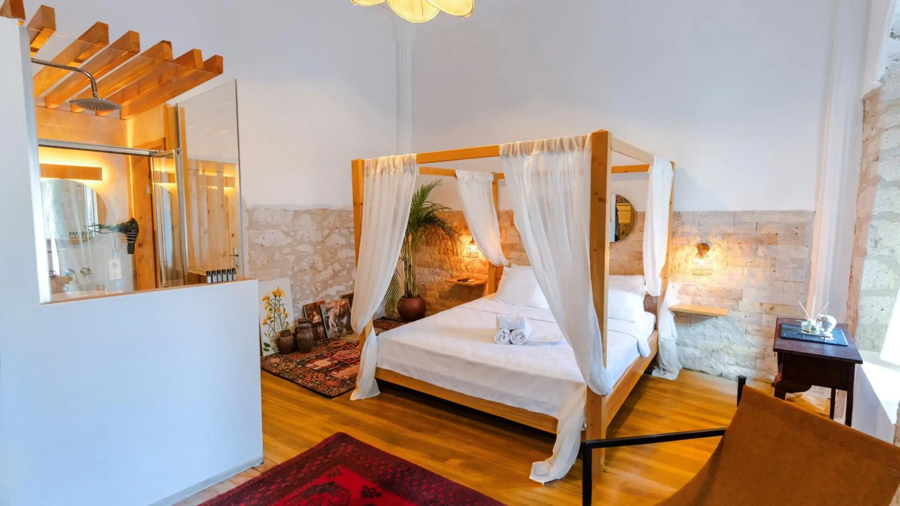 Bed in Woodstock Alaçatı Bed in Woodstock Alaçatı