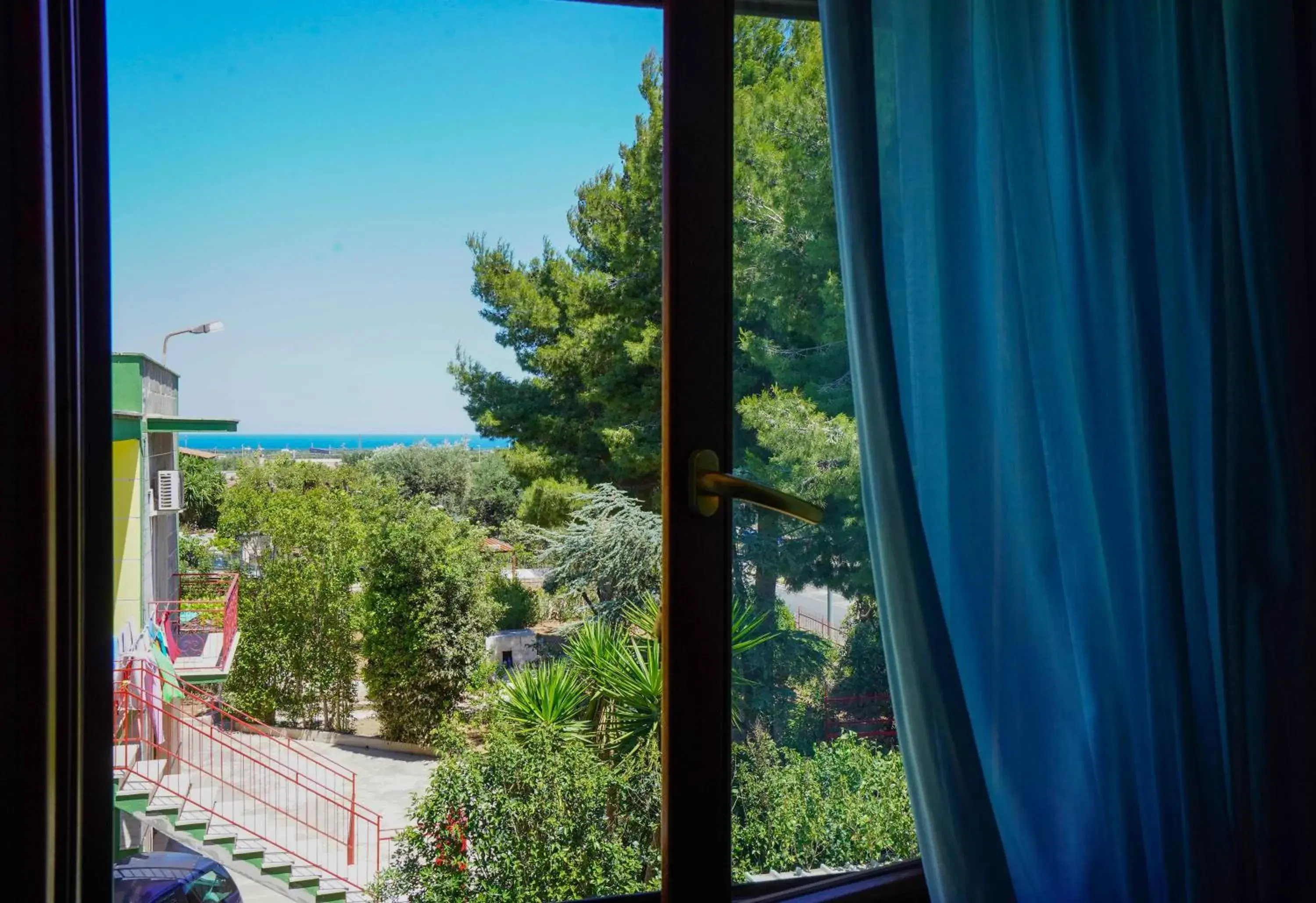 Quadruple Room with Private Bathroom in station69 location Quadruple Room with Private Bathroom in station69 location