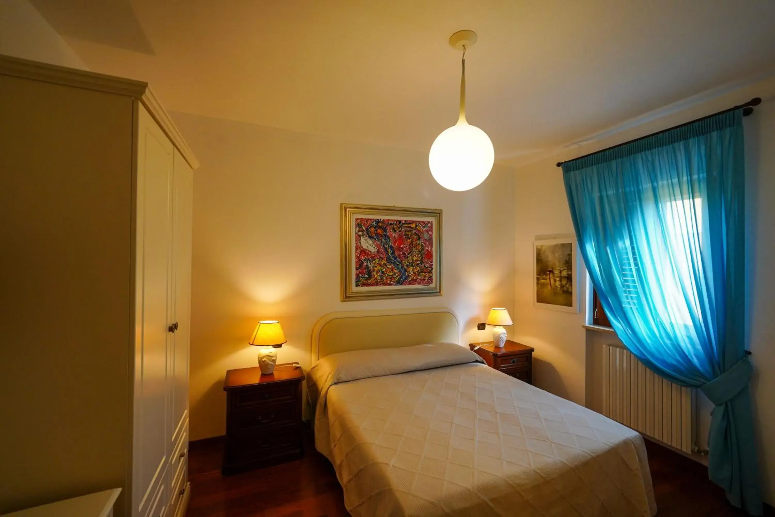 Deluxe Double Room with Shower in station69 location Deluxe Double Room with Shower in station69 location