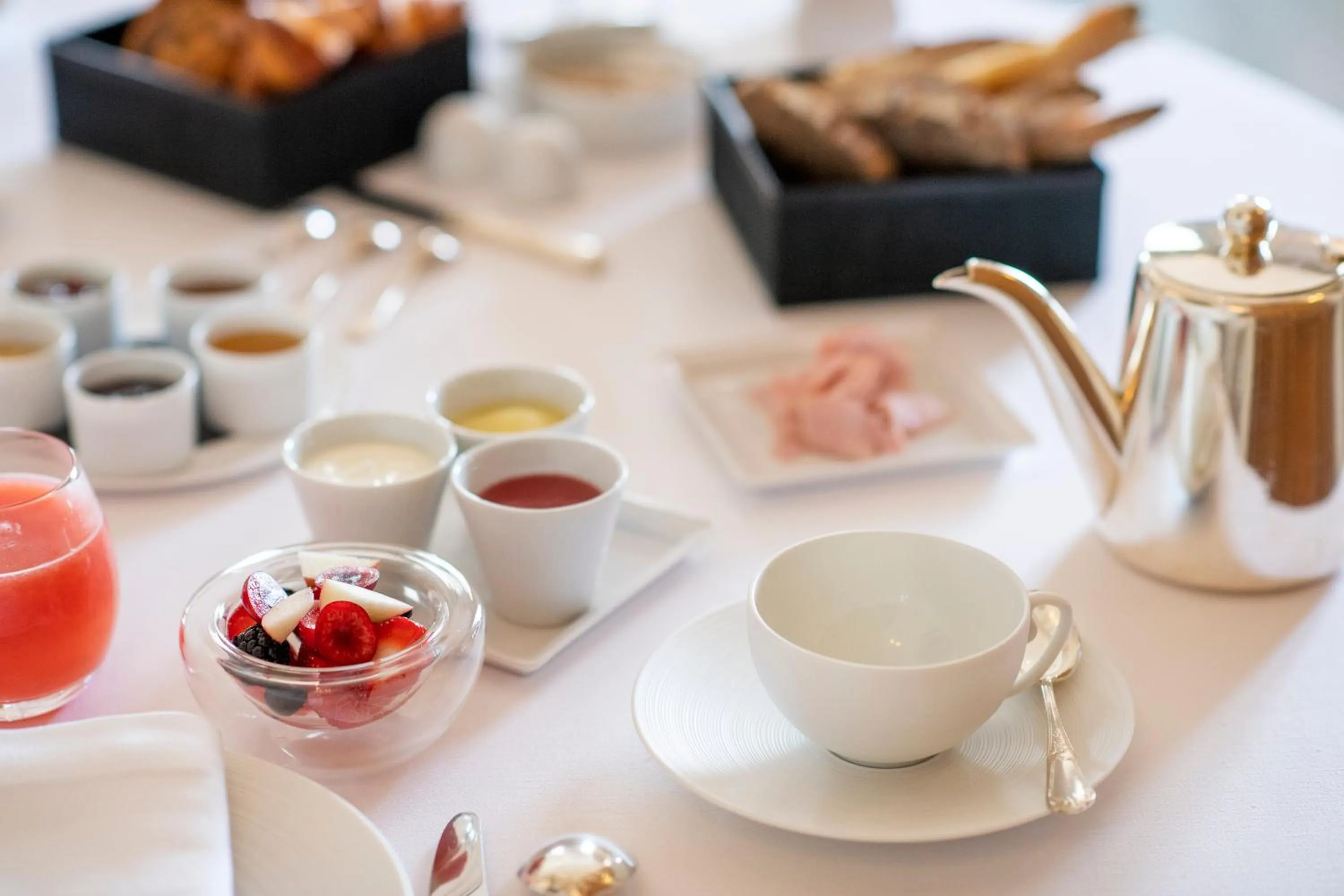 Breakfast in Domaine les Crayères