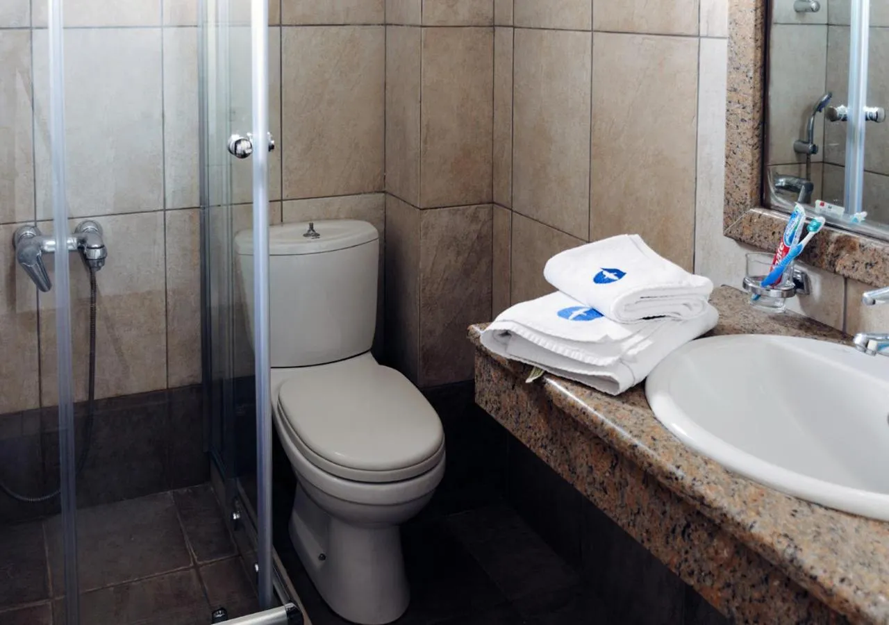 Bathroom in Drymna