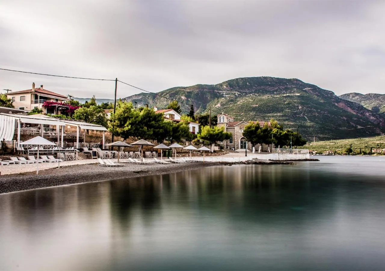 Beach in Drymna