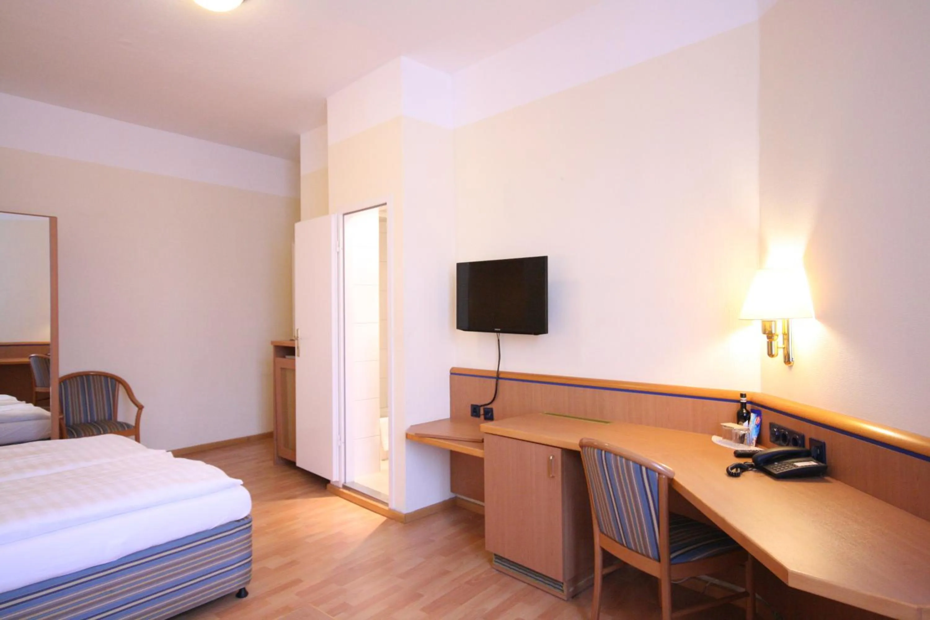 Photo of the whole room, Bed in Altstadt Hotel