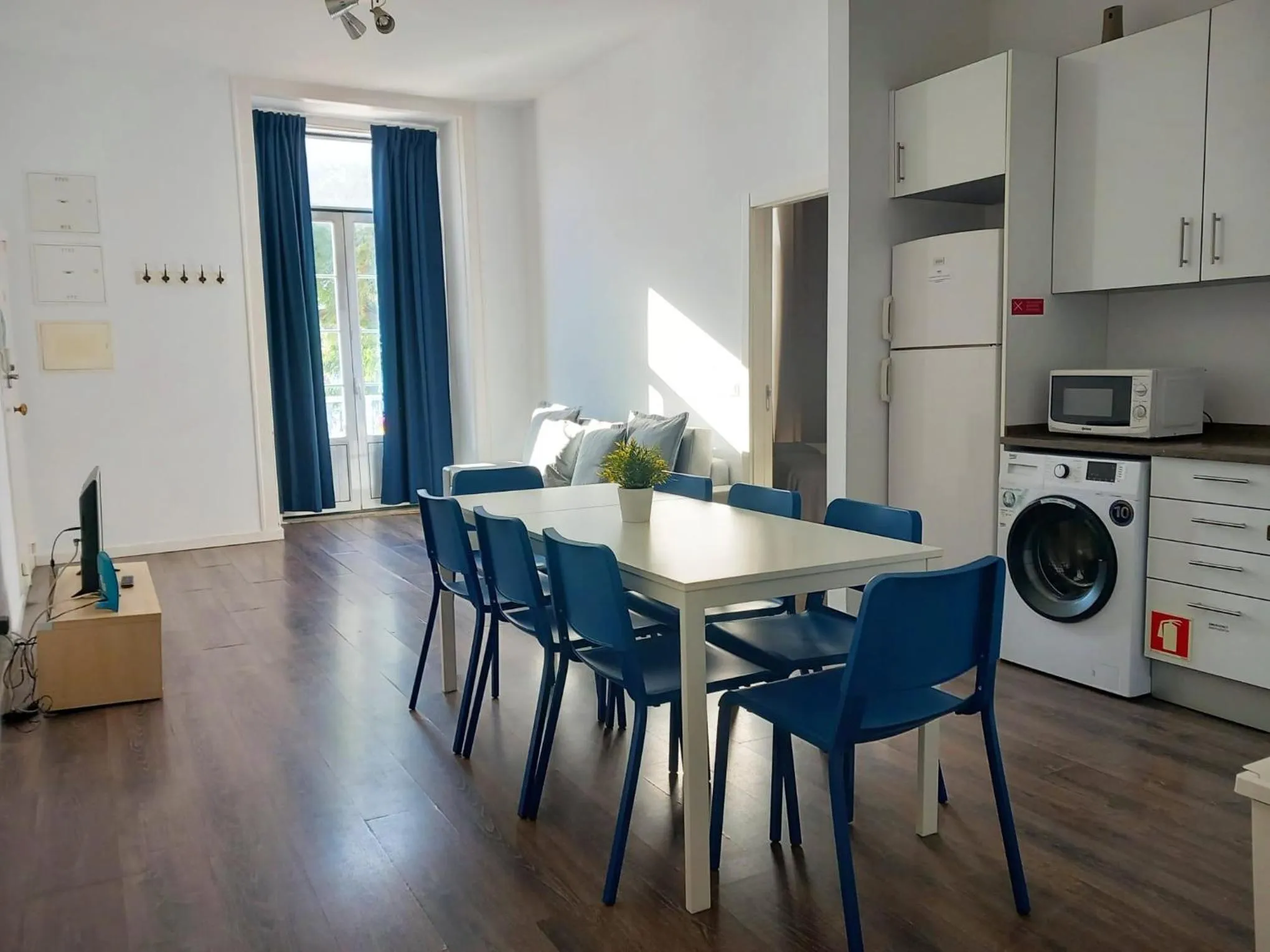 Kitchen or kitchenette in City Stays Cais do Sodre Apartments