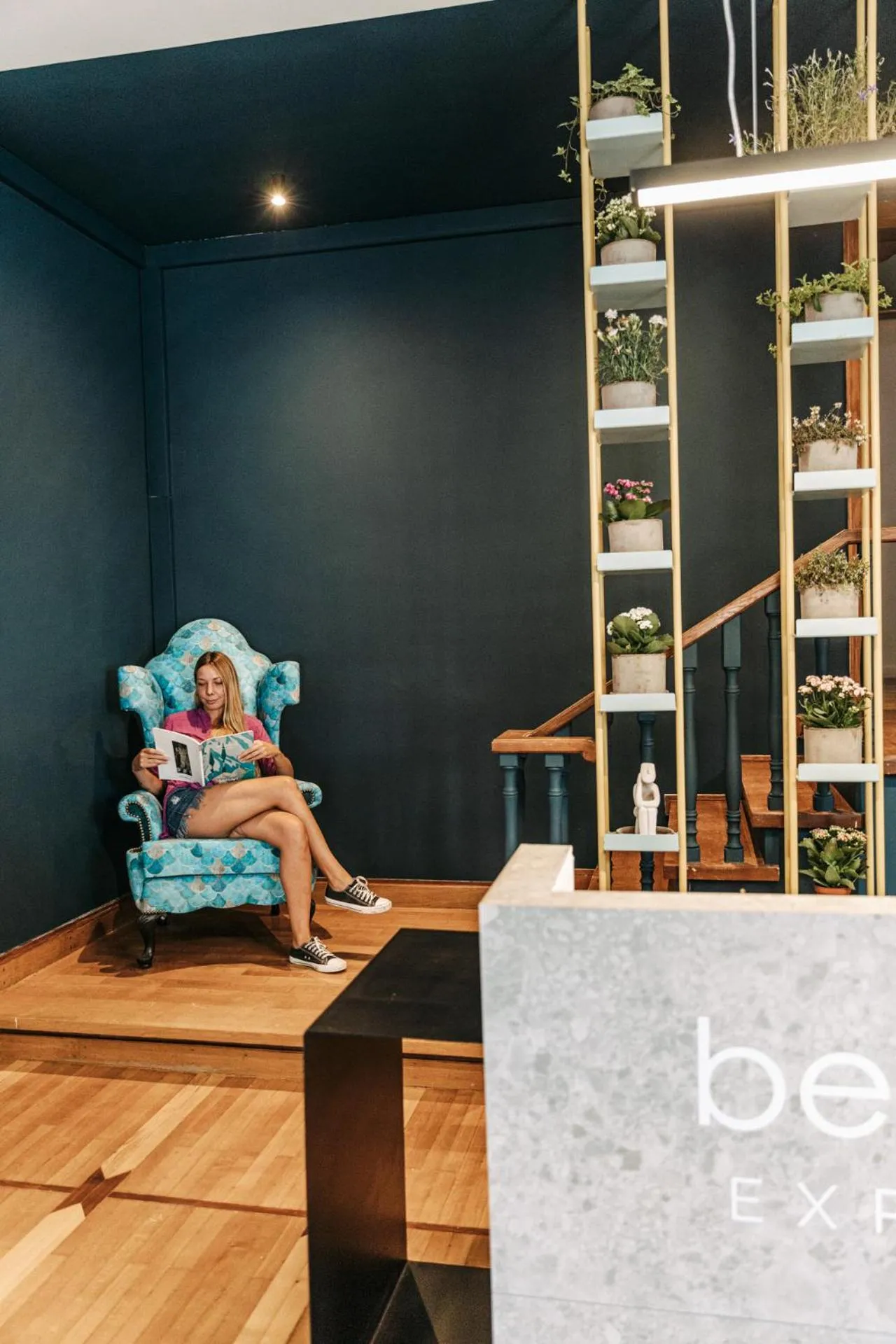 BEDWAVE Seaside Mansion