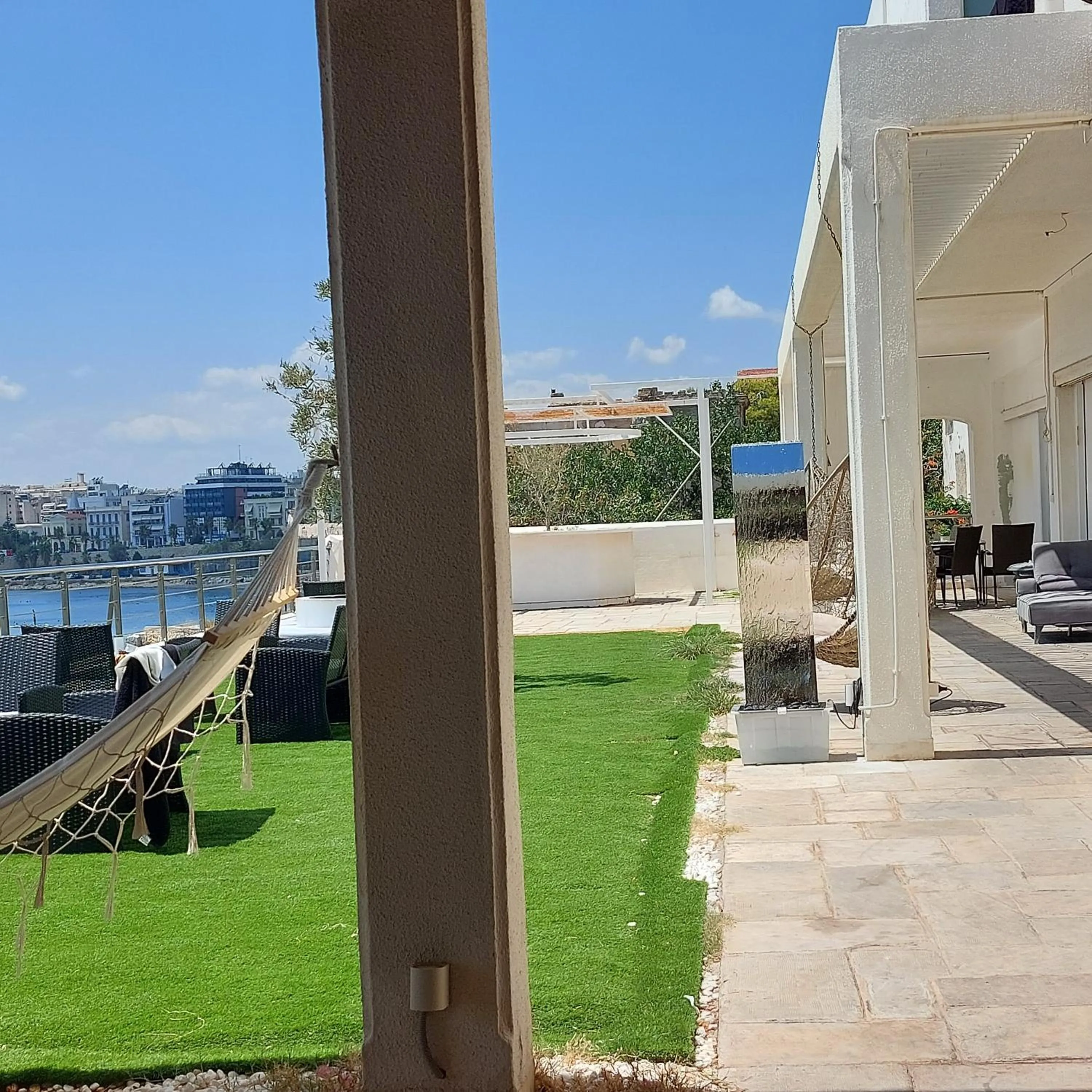 Property building in BEDWAVE Seaside Mansion