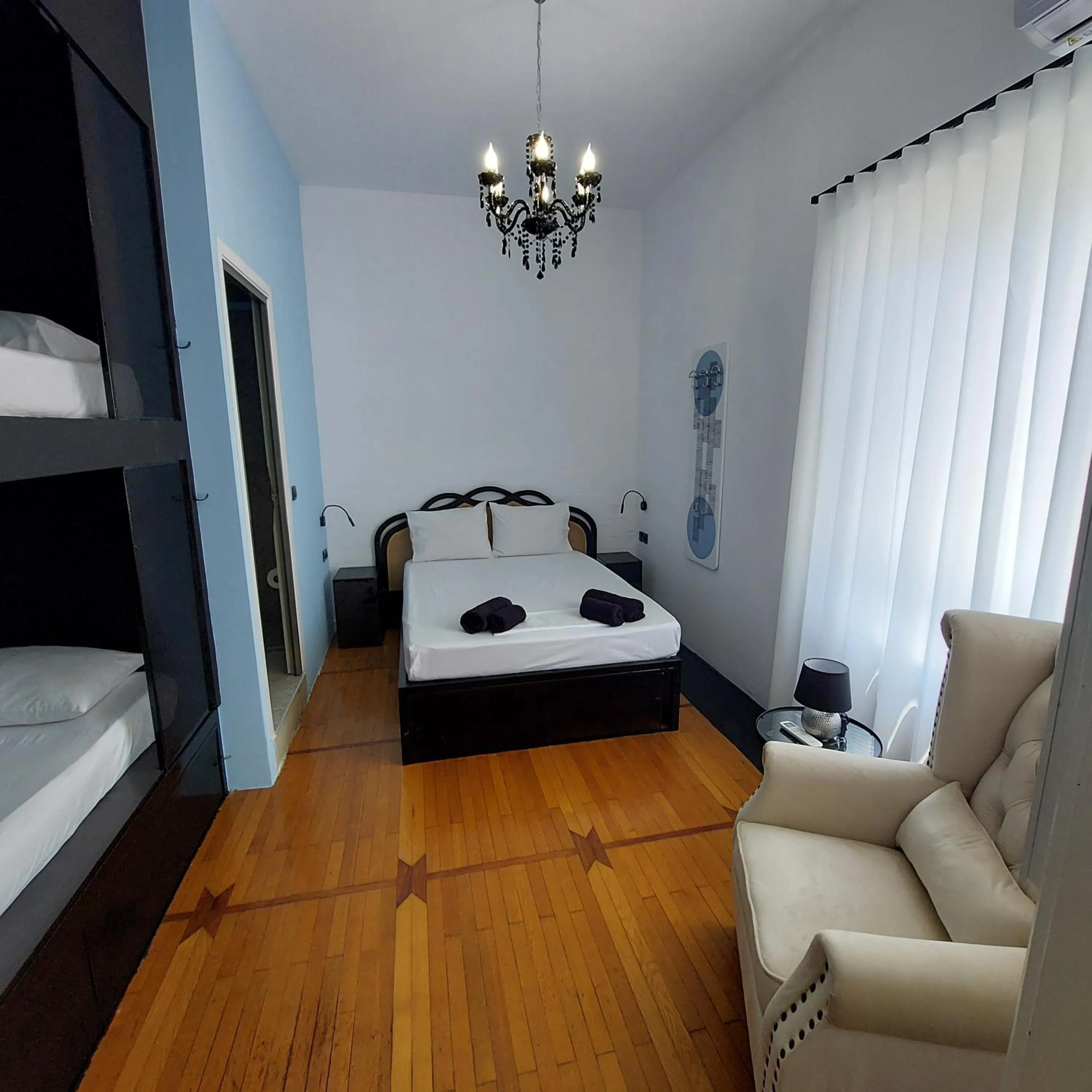 Photo of the whole room, Bed in BEDWAVE Seaside Mansion
