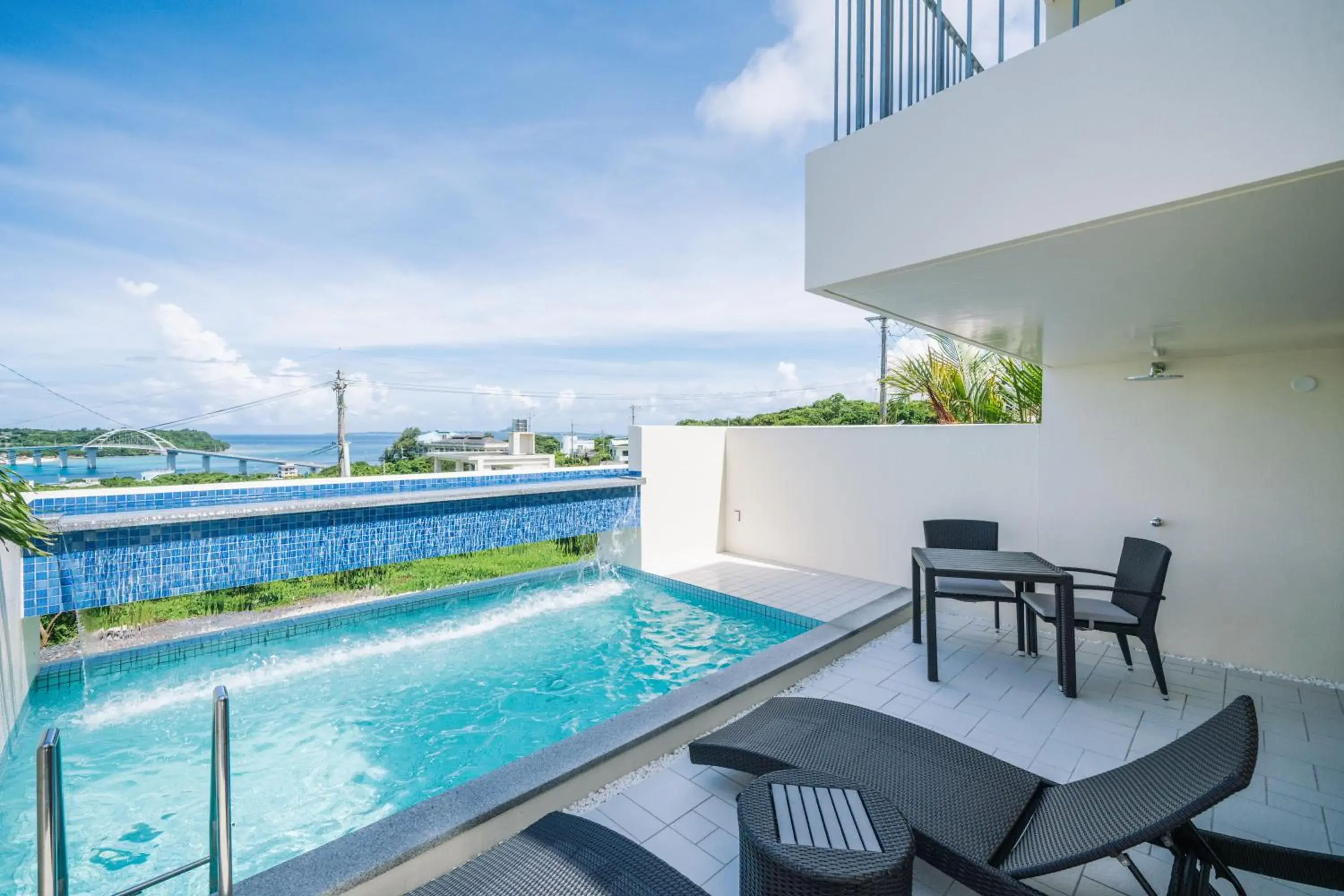 Swimming pool in KEN KEN VILLA YUUMODORO Swimming pool in KEN KEN VILLA YUUMODORO