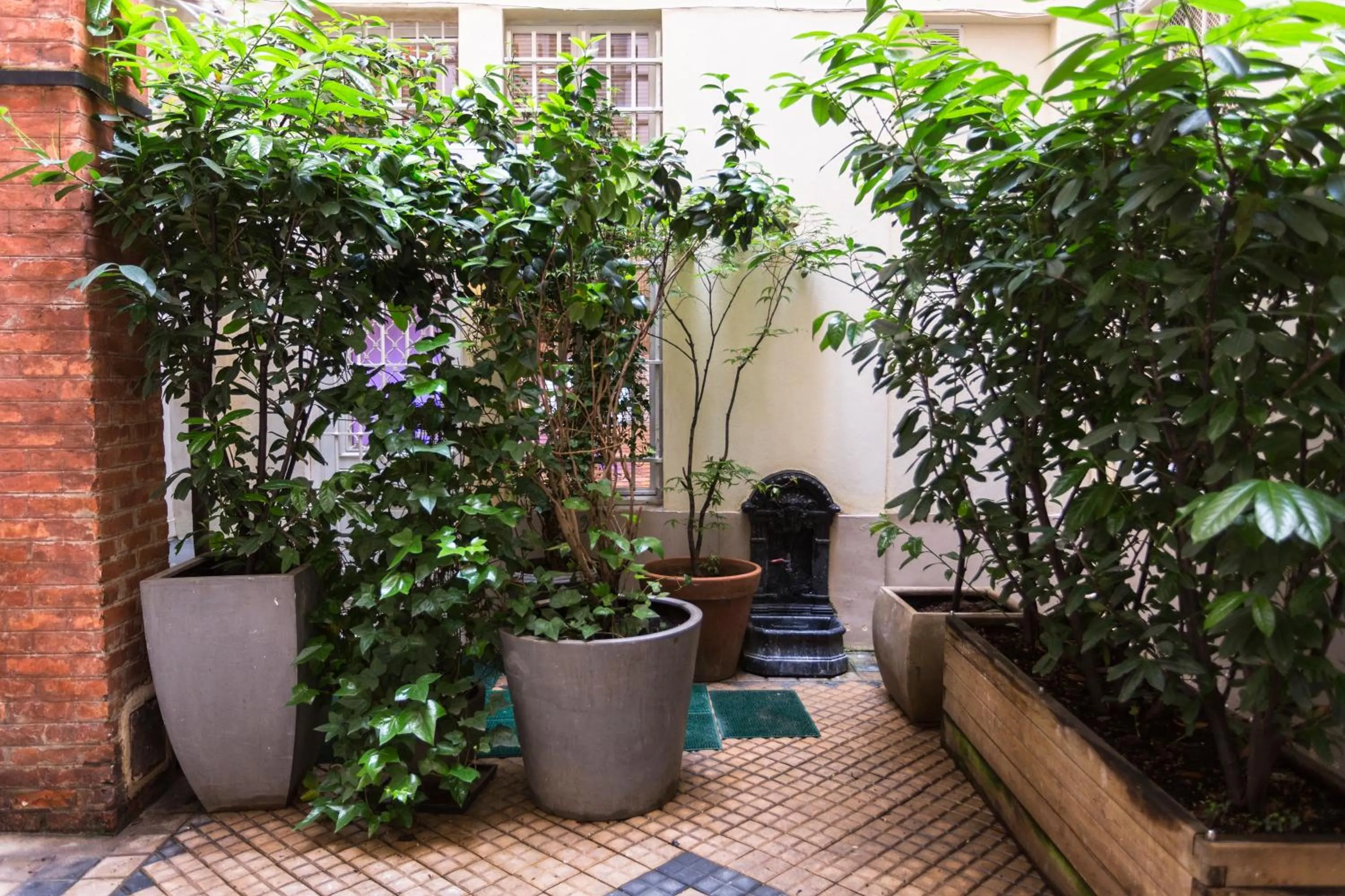 Balcony/Terrace in Stylish,luxury duplex Paris city center