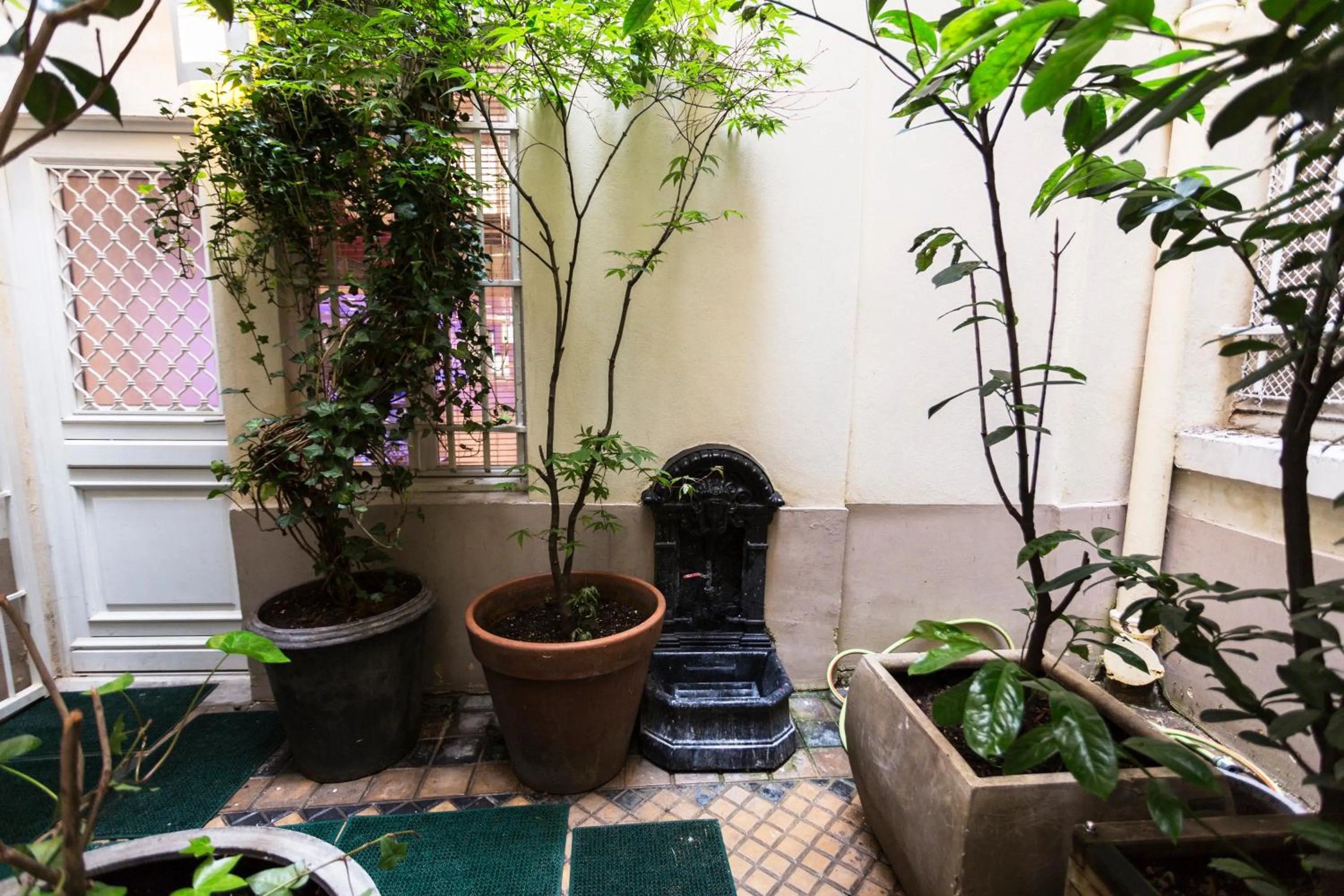 Balcony/Terrace in Stylish,luxury duplex Paris city center