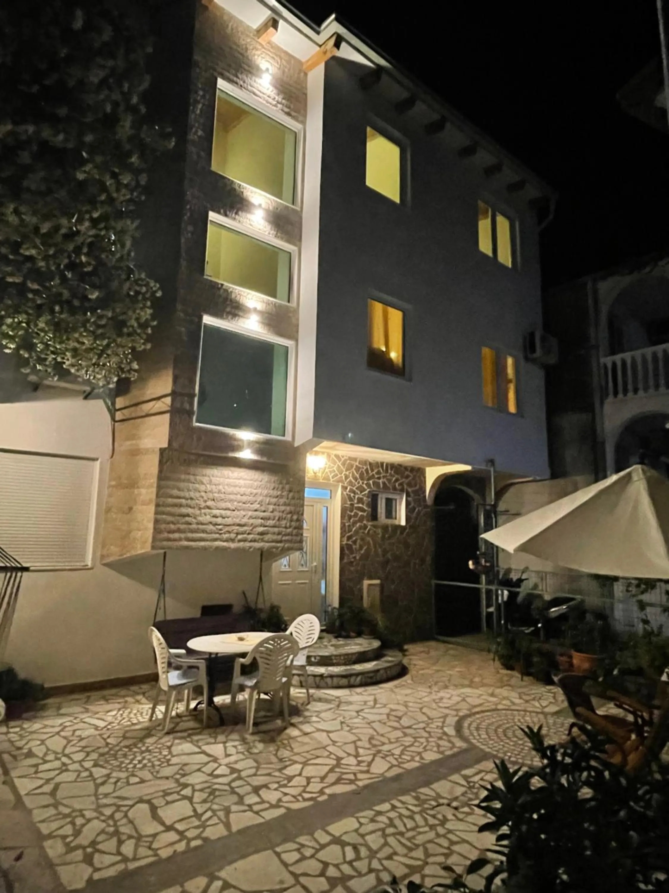 Casa Alea