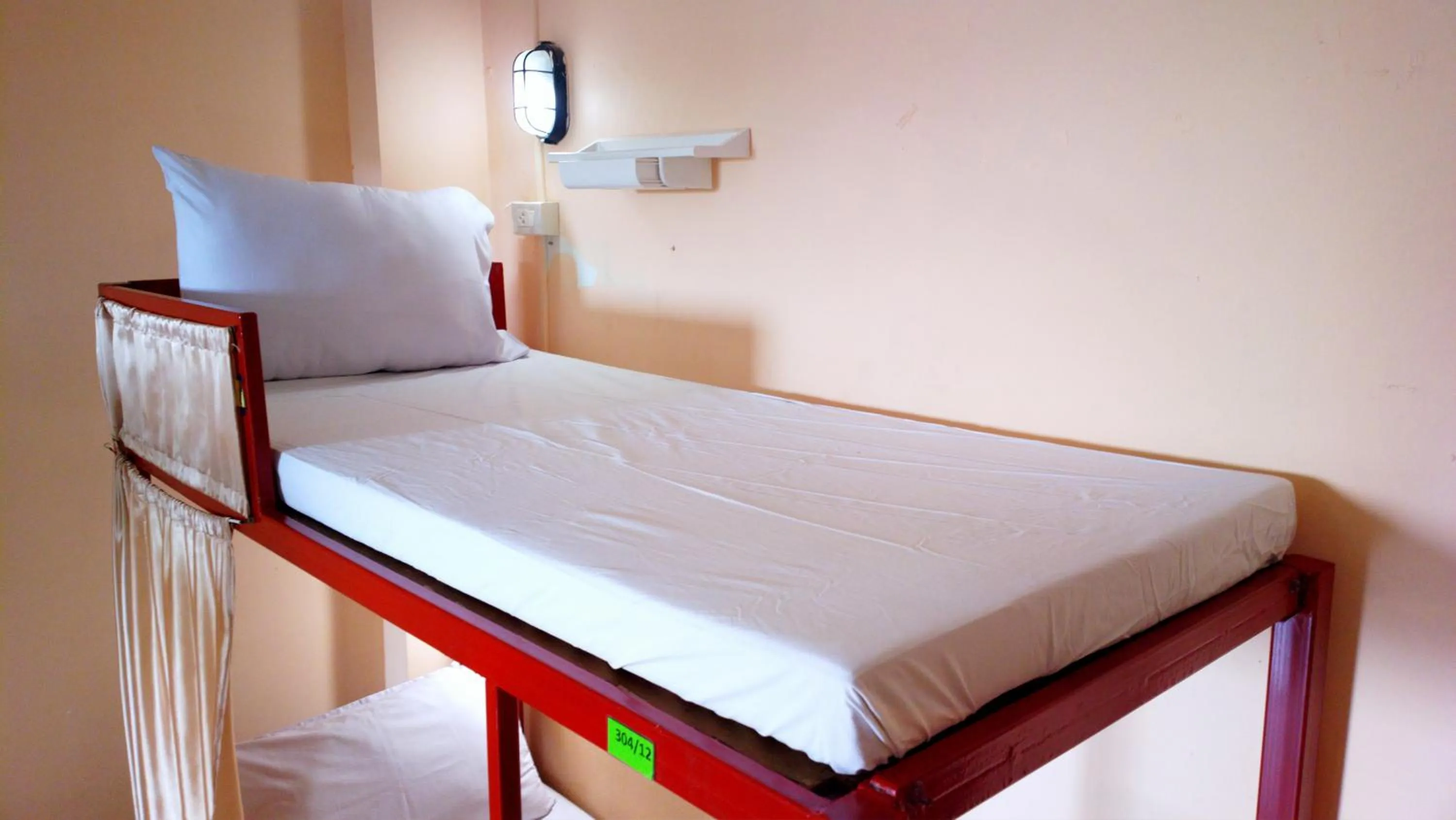 Bed in Hua Hin Euro City Hotel