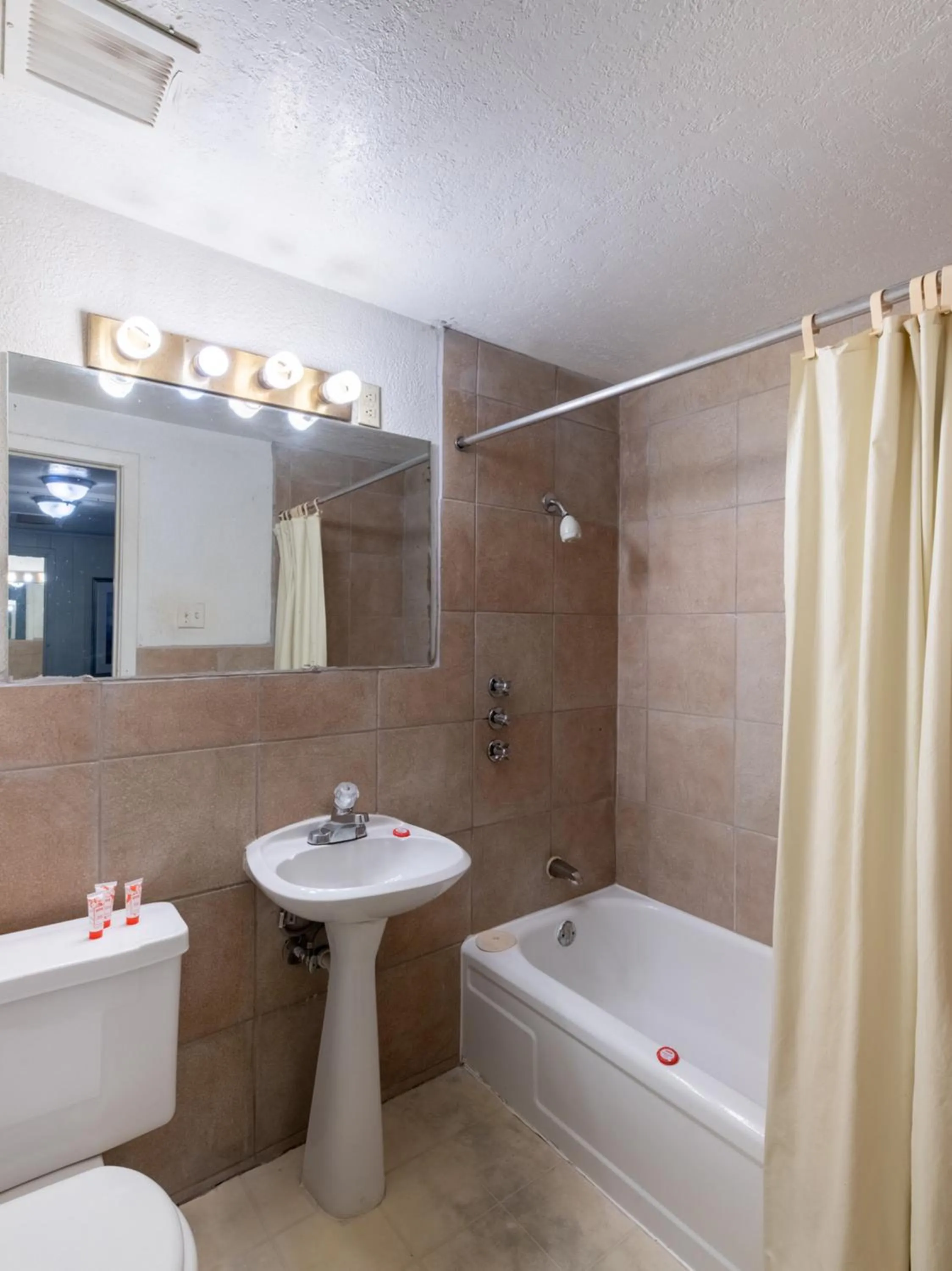 Bathroom in Hotel O Bay City, TX-35