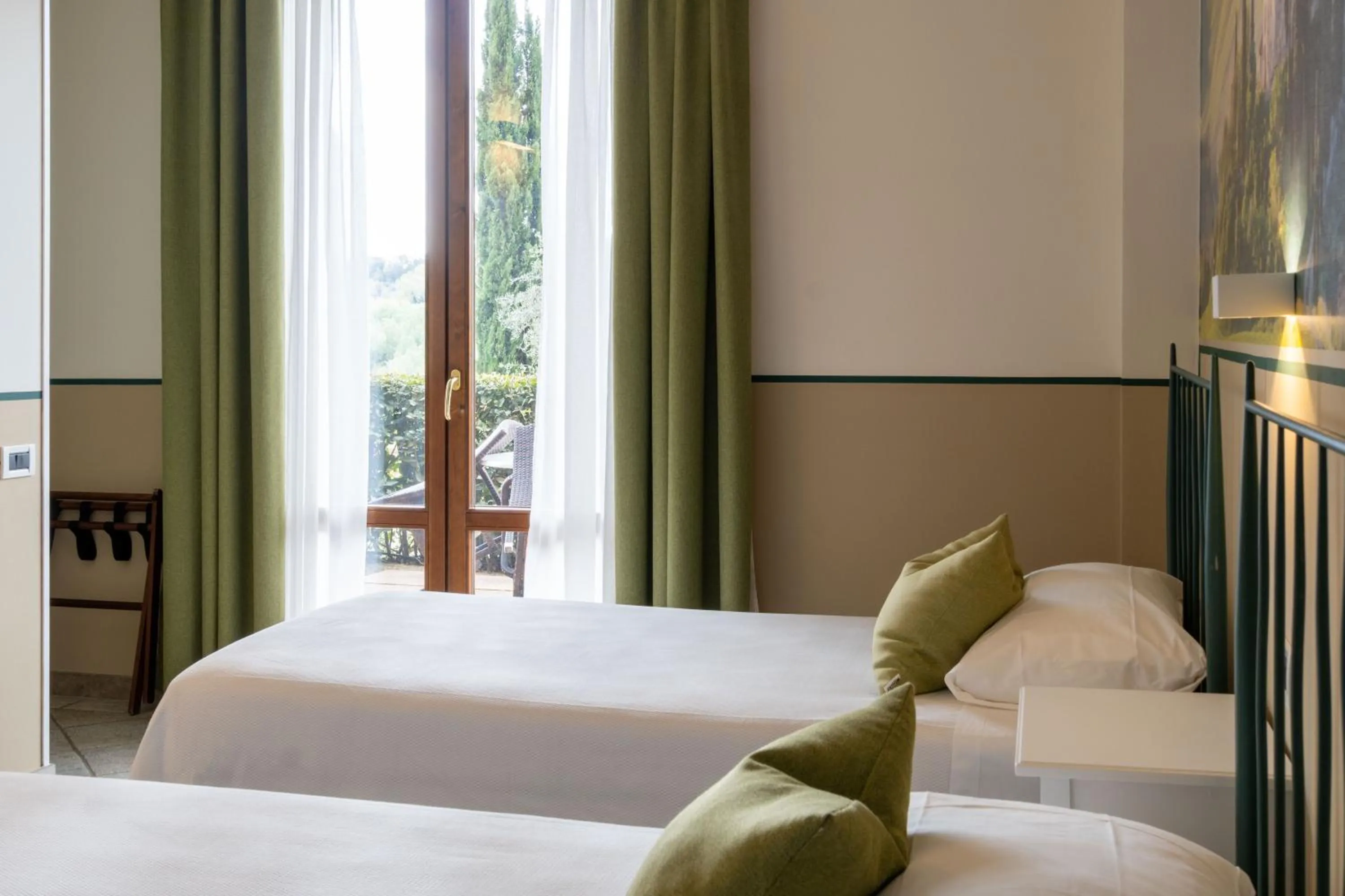 Facility for disabled guests, Bed in Hotel Le Colline