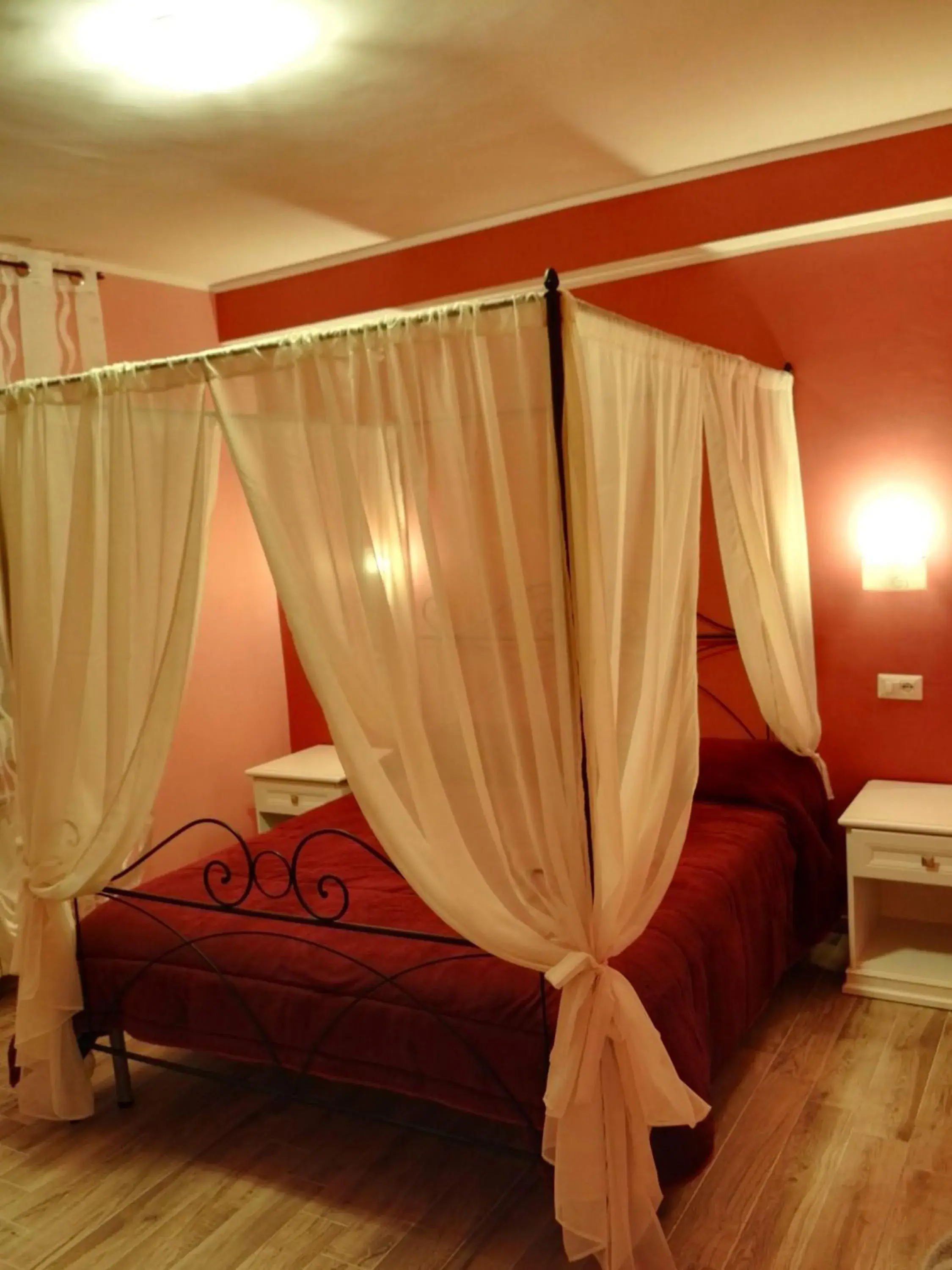 King Room with Mountain View - single occupancy in Nel verde di Carinci King Room with Mountain View - single occupancy in Nel verde di Carinci