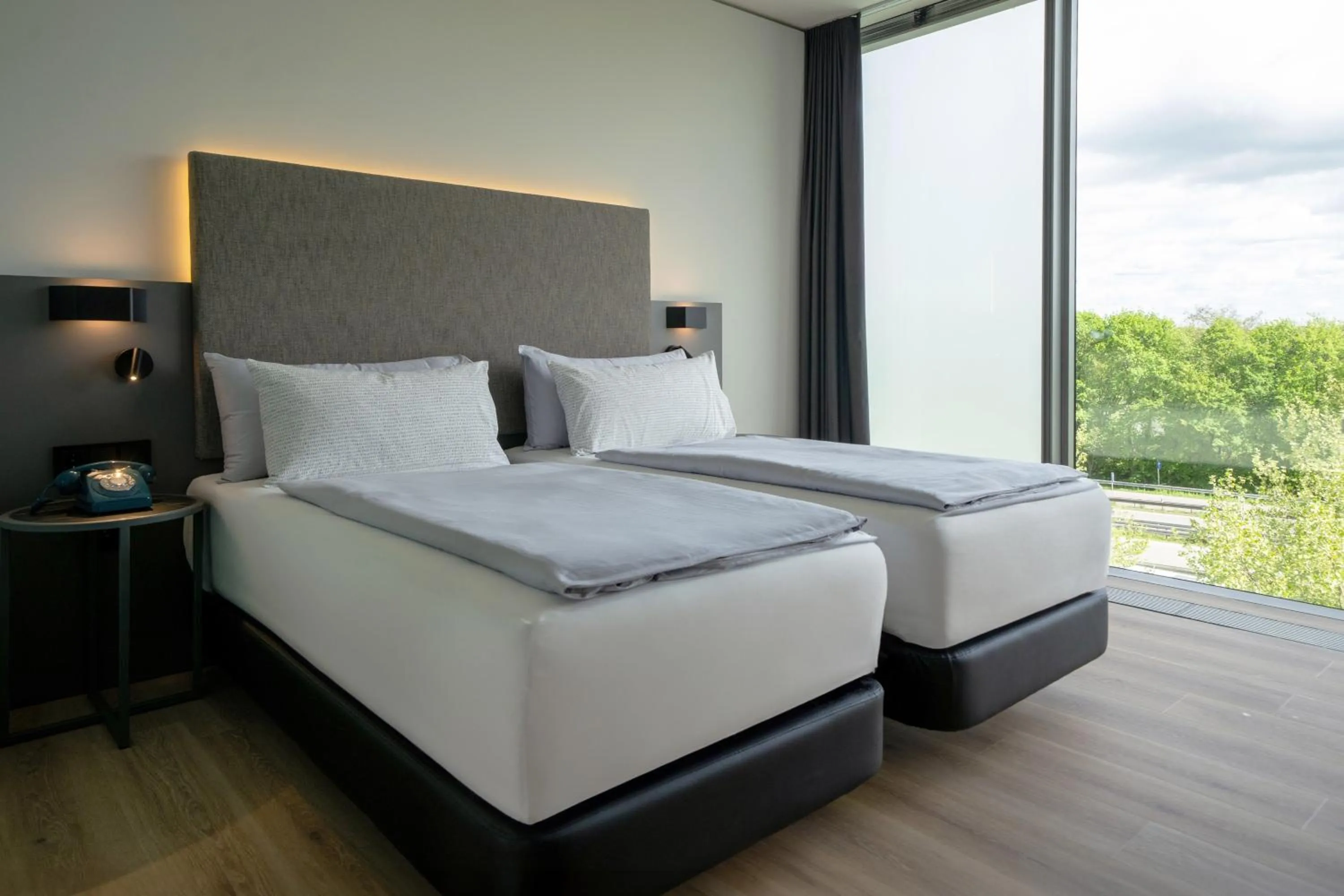 Bed in INNSiDE by Meliá München Parkstadt Schwabing