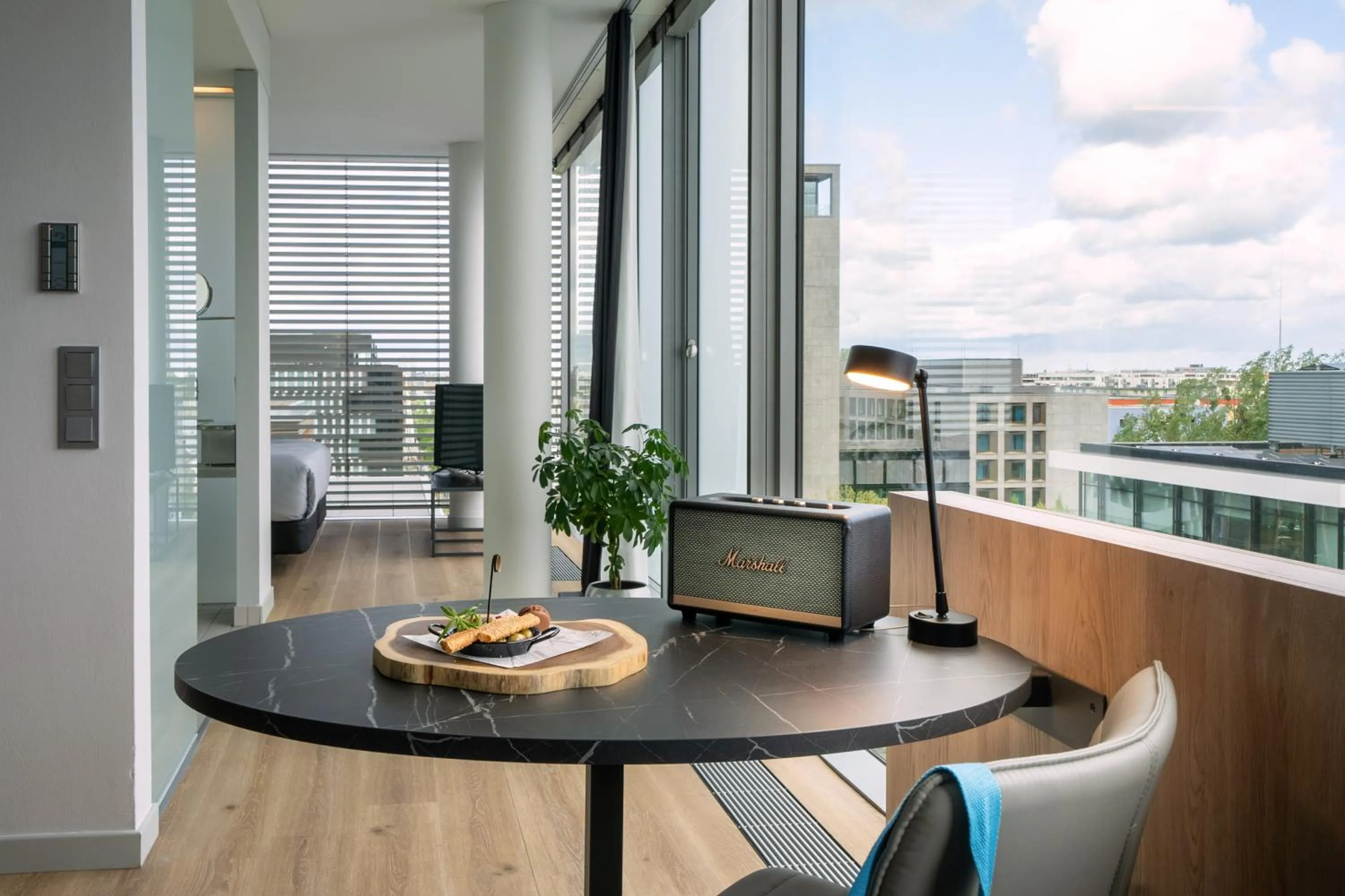 River view in INNSiDE by Meliá München Parkstadt Schwabing