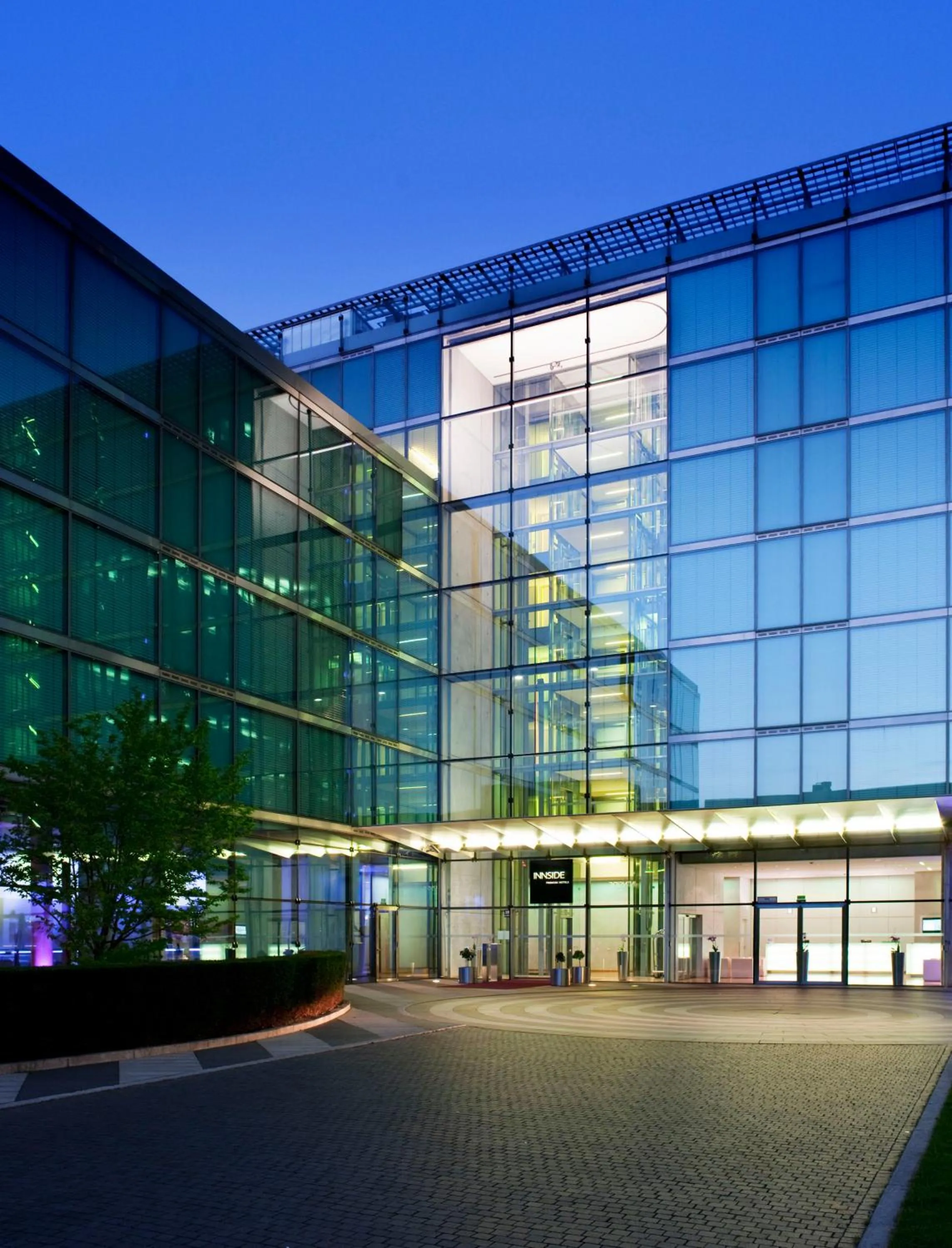 Facade/entrance in INNSiDE by Meliá München Parkstadt Schwabing