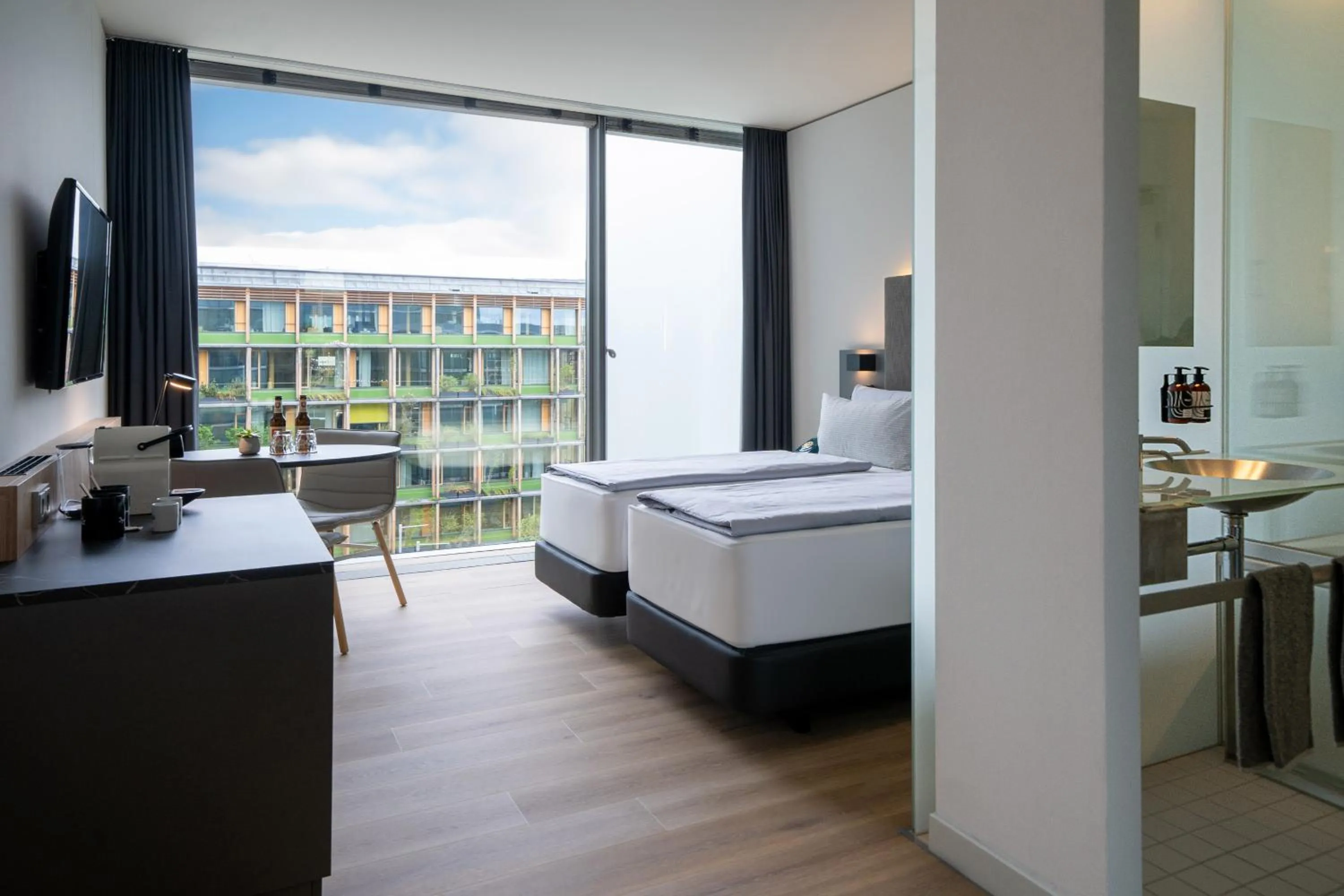 Bed in INNSiDE by Meliá München Parkstadt Schwabing