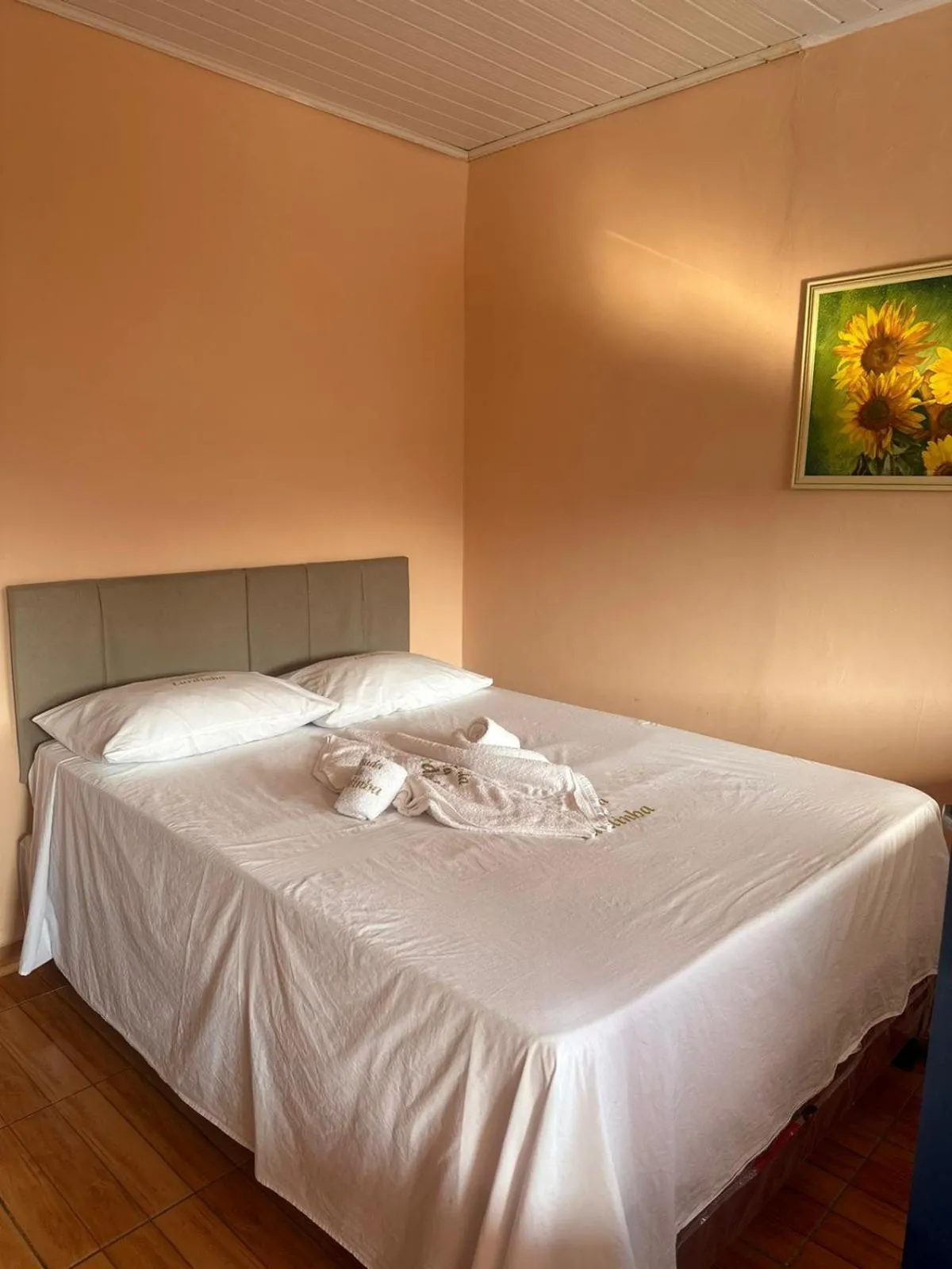 Triple Room with Private Bathroom in Pousada da Lurdinha
