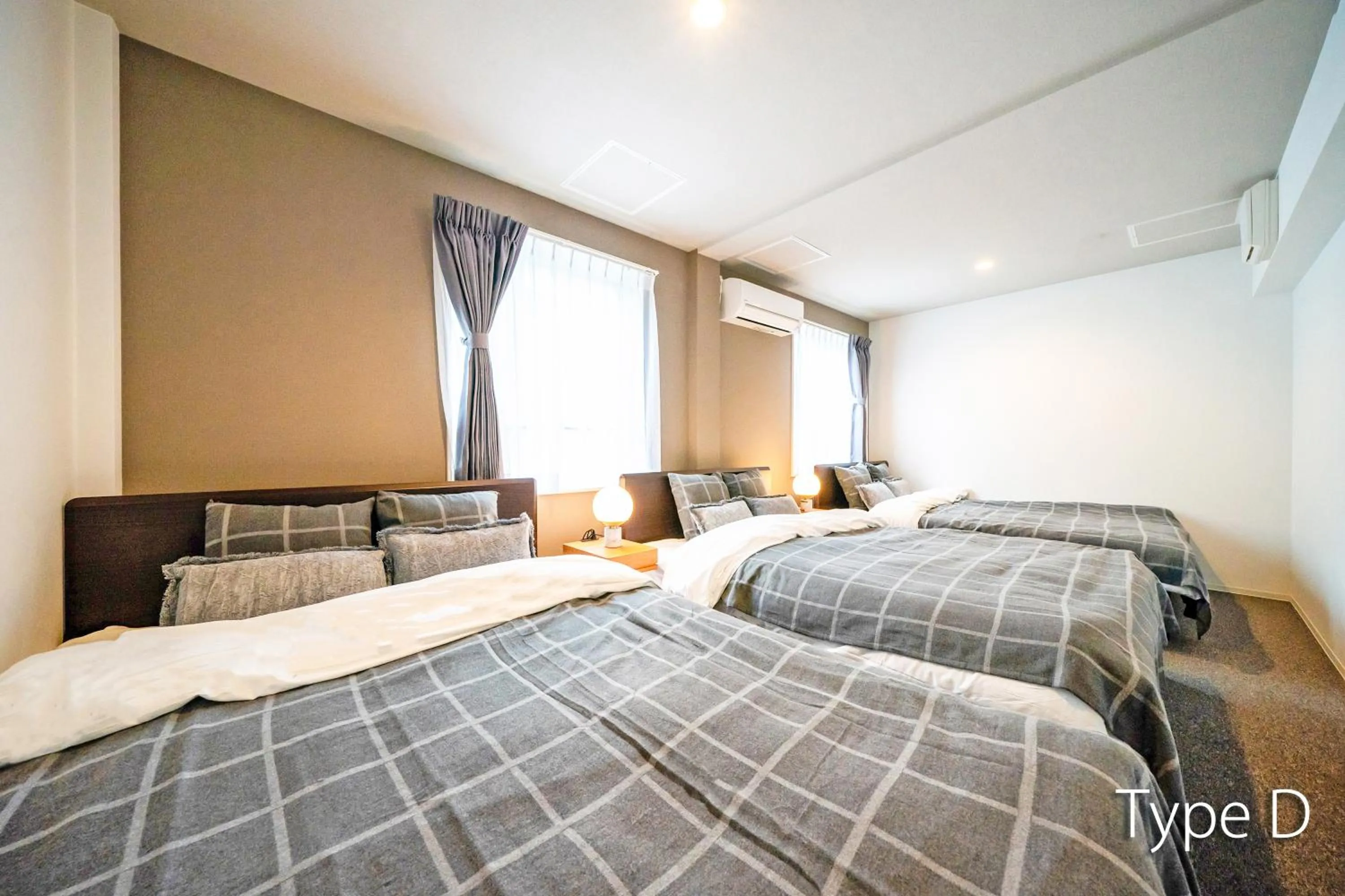 Bedroom in Hermitage Nishi Shinjuku