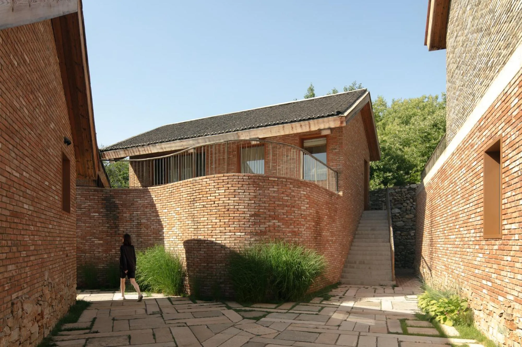 Property building in Sansa Village Boutique Hotel at Mutianyu Great Wall Adjoin to Mutianyu Great Wall - Room with the View of Great Wall - Jacuzzi with the View of Great Wall - Vehicle Shuttle Service - International Catering - SPA& Nail Beauty Facilities