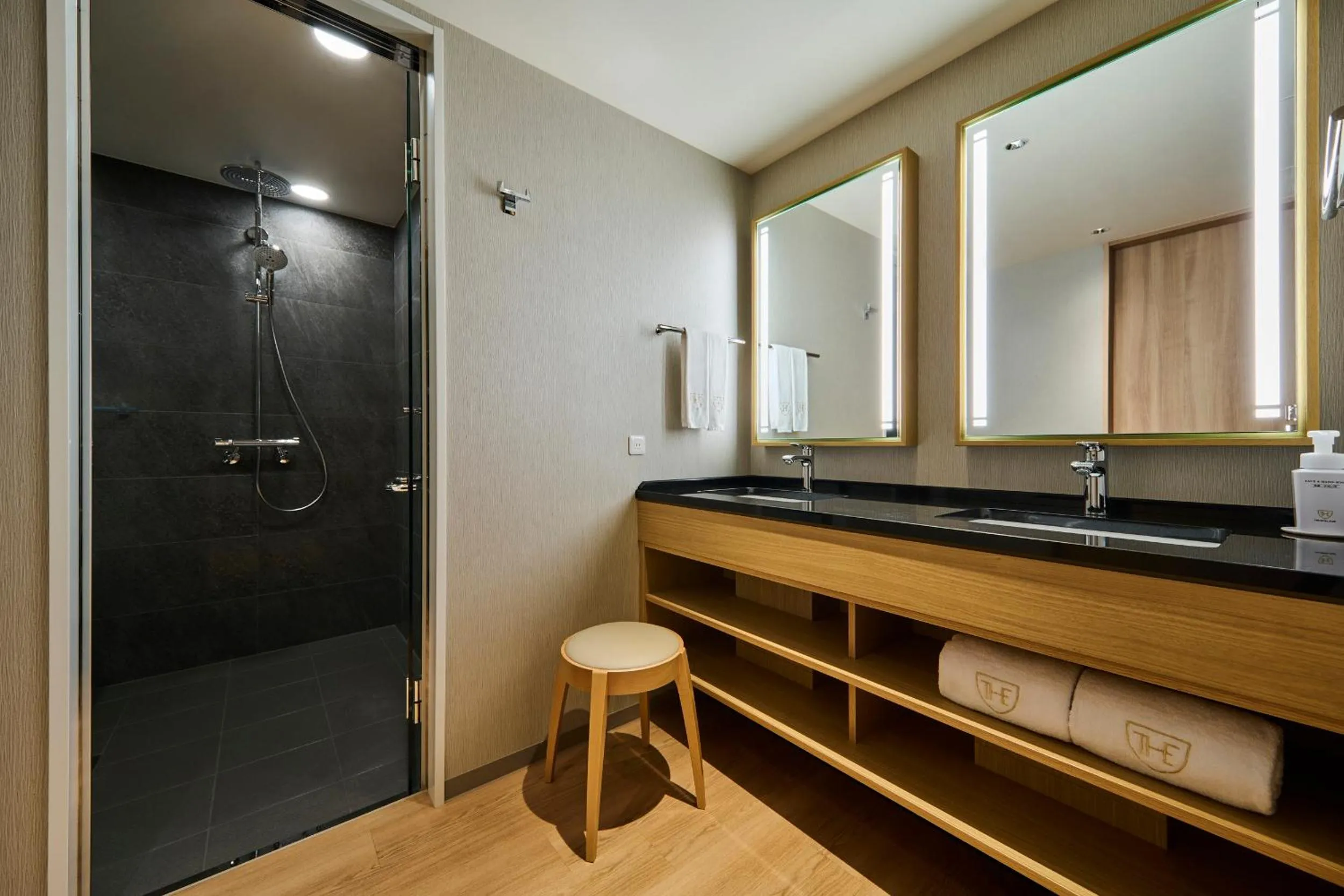 Bathroom in The Royal Park Hotel Kyoto Umekoji