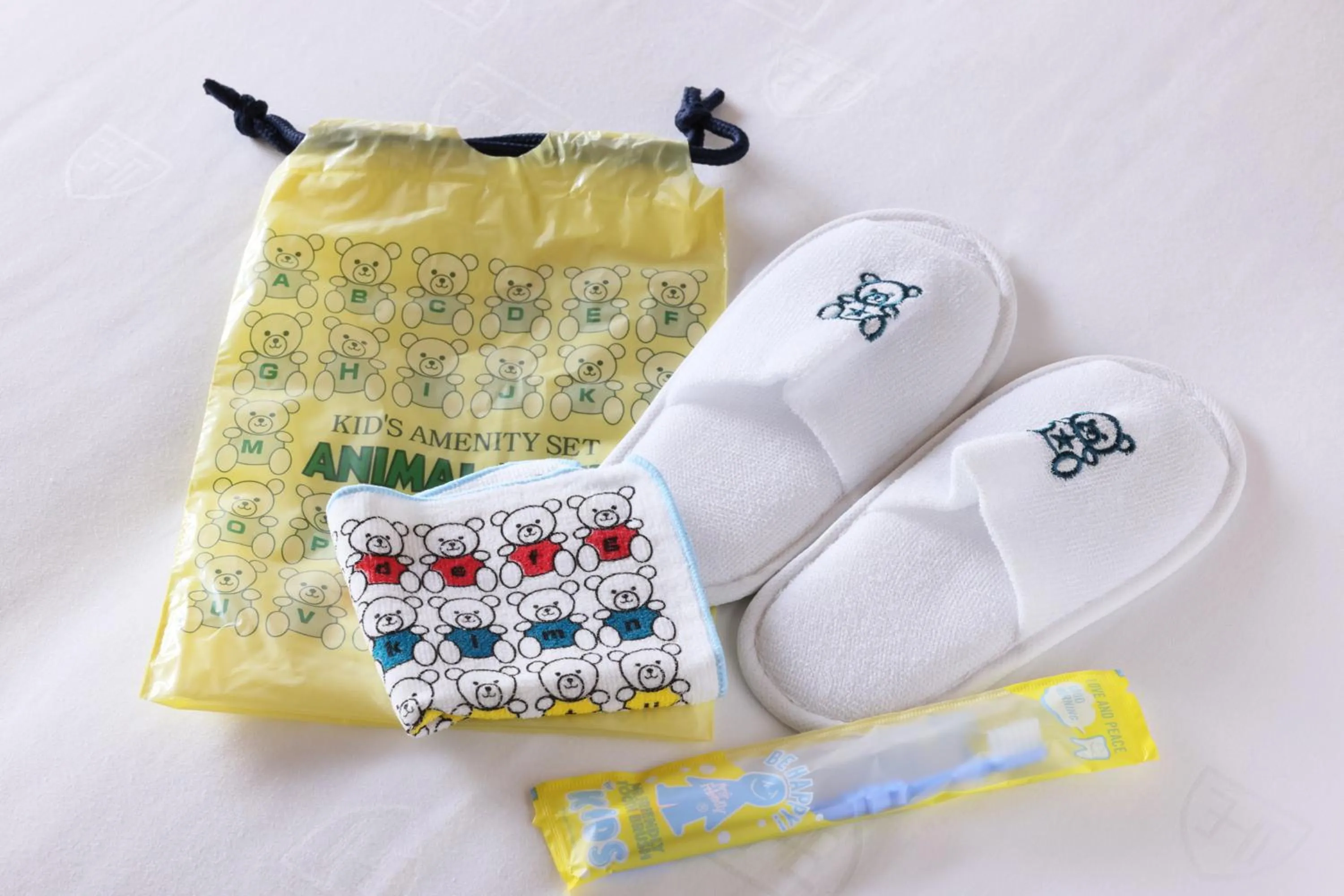 children in The Royal Park Hotel Kyoto Umekoji