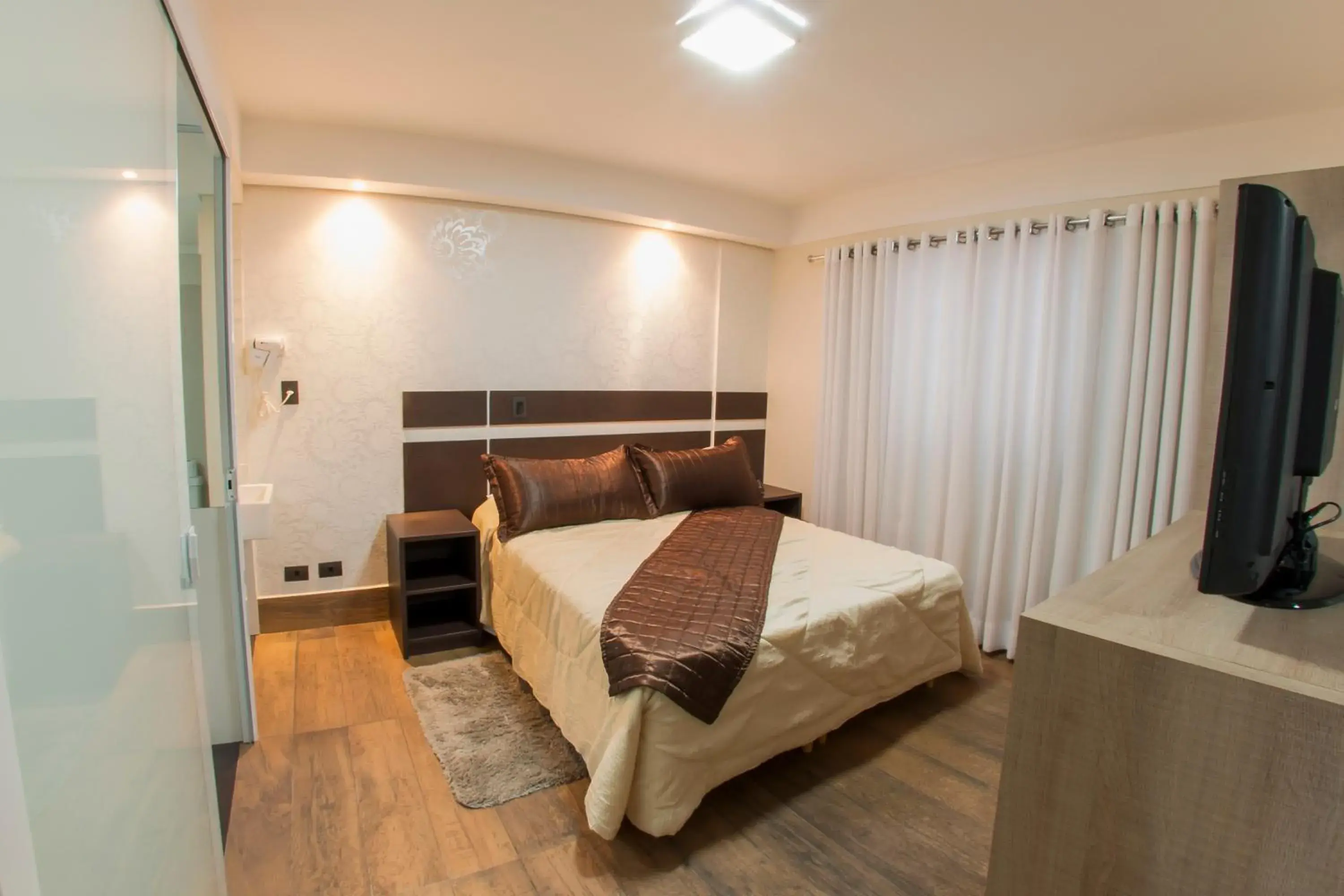 Premium Suite - single occupancy in Estoril Hotel Premium Suite - single occupancy in Estoril Hotel