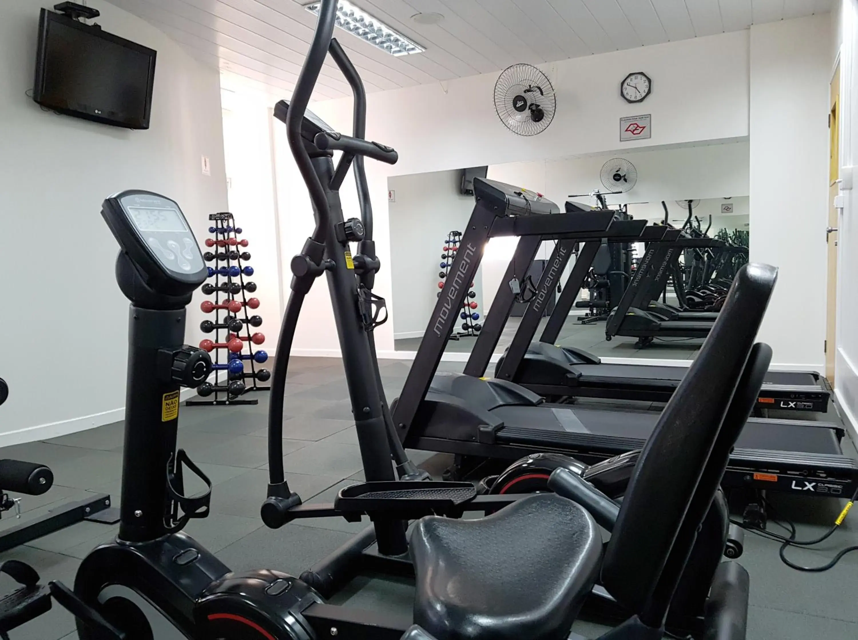 Fitness centre/facilities in Estoril Hotel Fitness centre/facilities in Estoril Hotel