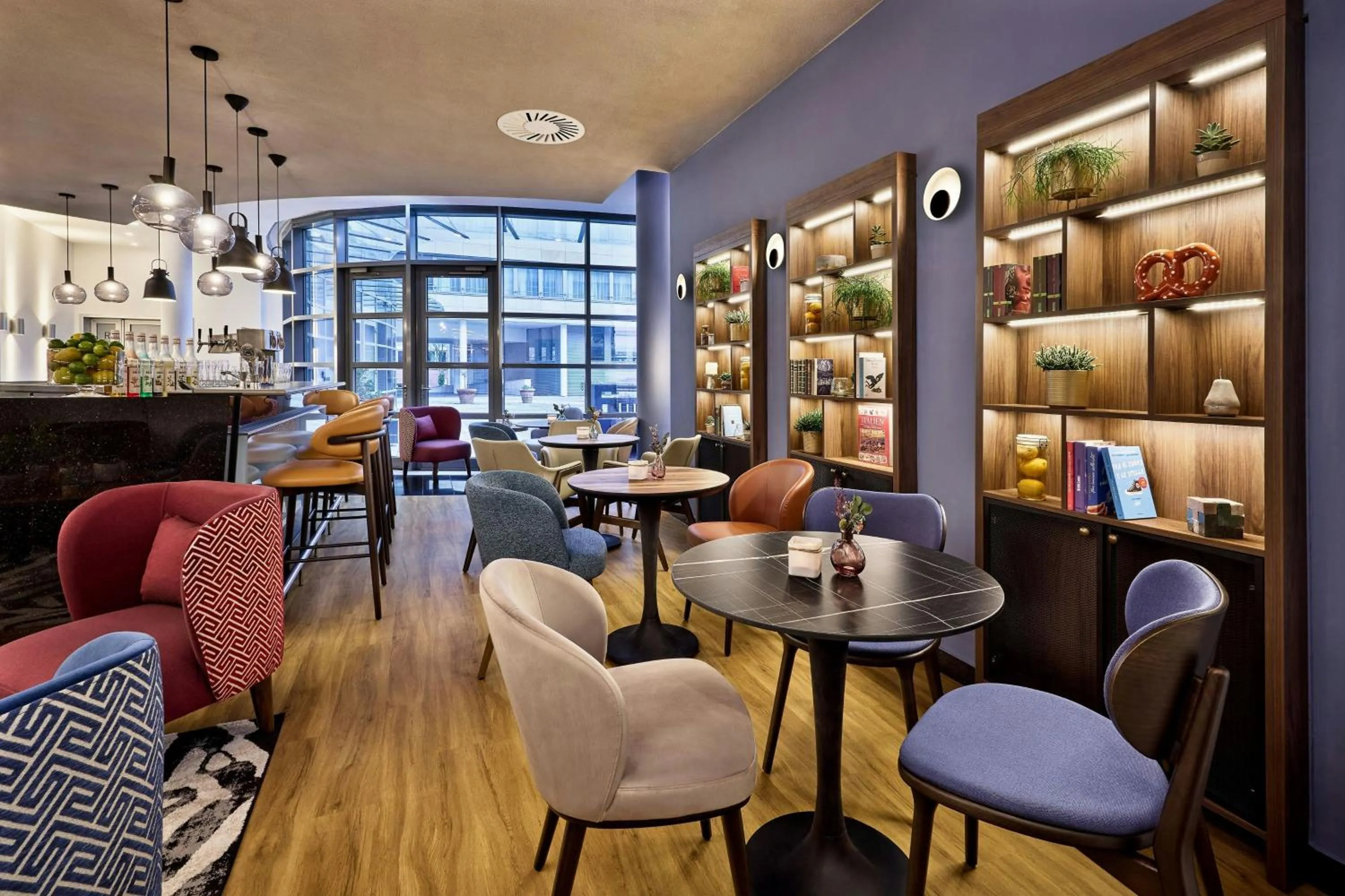 Lounge or bar in Four Points by Sheraton Munich Messe