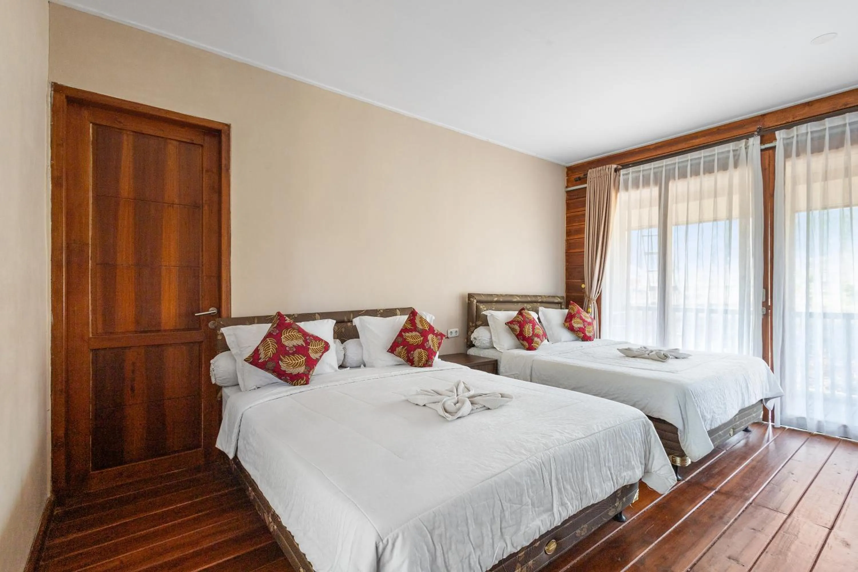 Bed in Sawarna Little Hula Hula