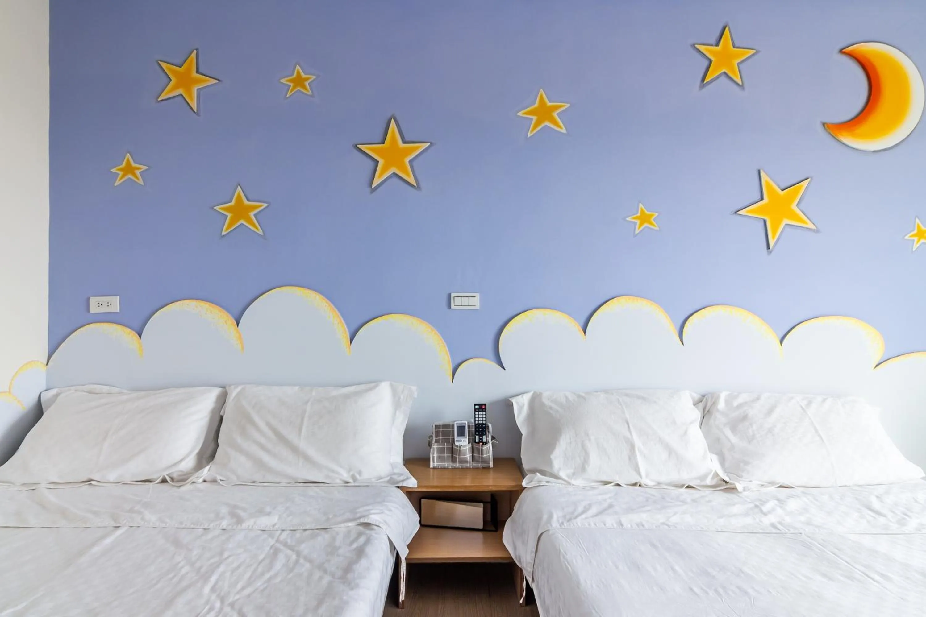 Decorative detail, Bed in Tropical island B&B