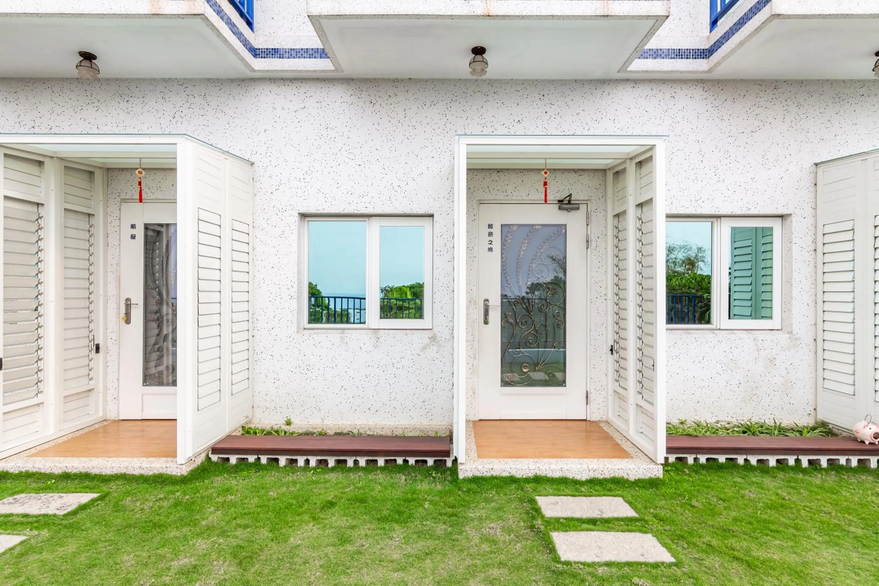 Decorative detail in Tropical island B&B