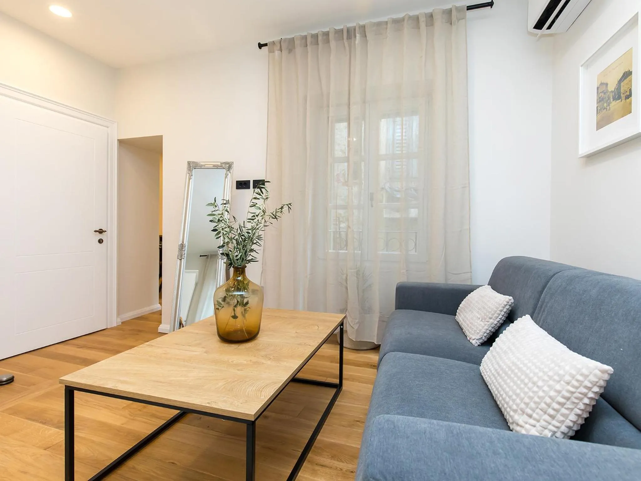 NEWPremium Suite Šinjorina, Historical City Centre