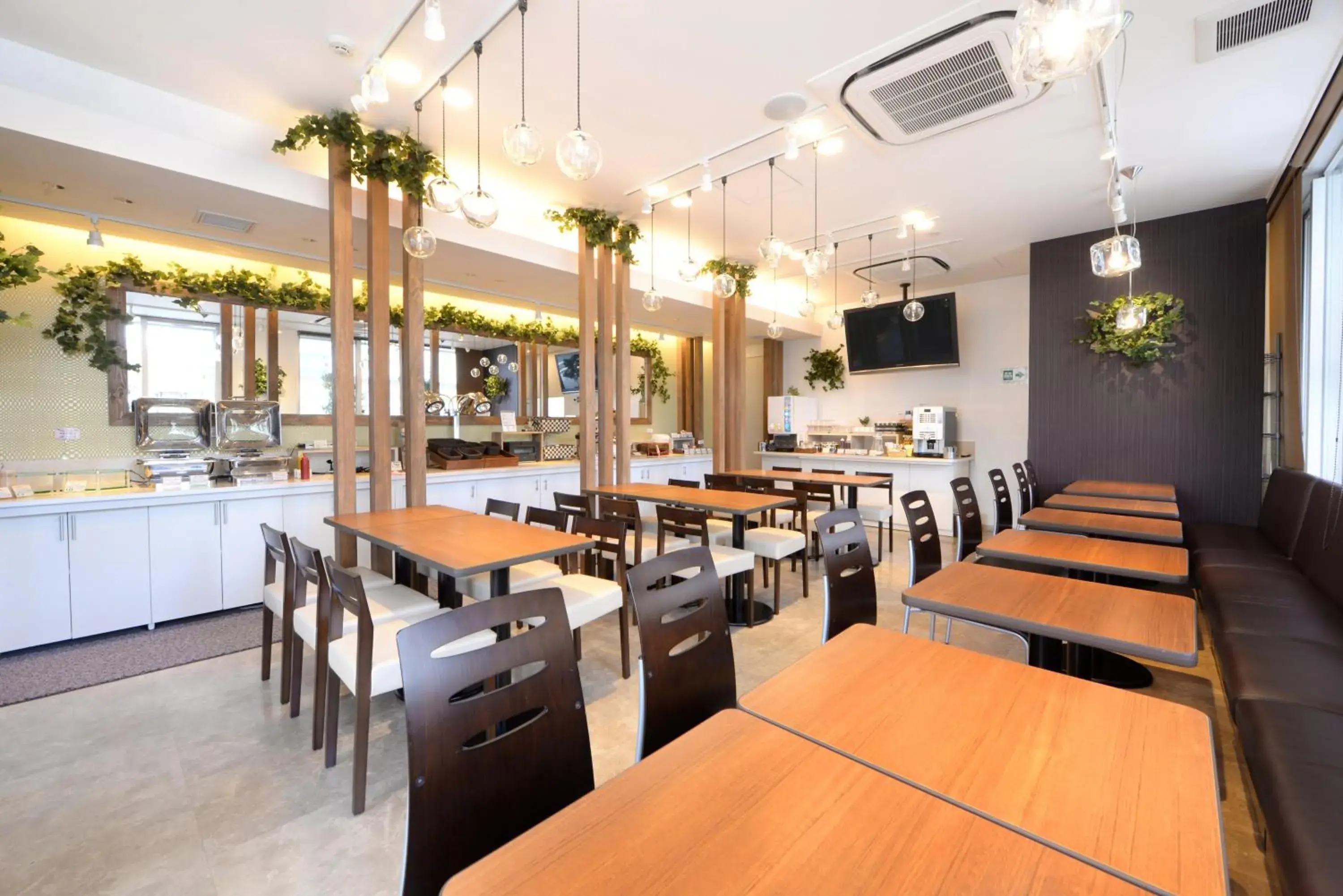 Lounge or bar in Vessel Inn Hiroshima Station Lounge or bar in Vessel Inn Hiroshima Station