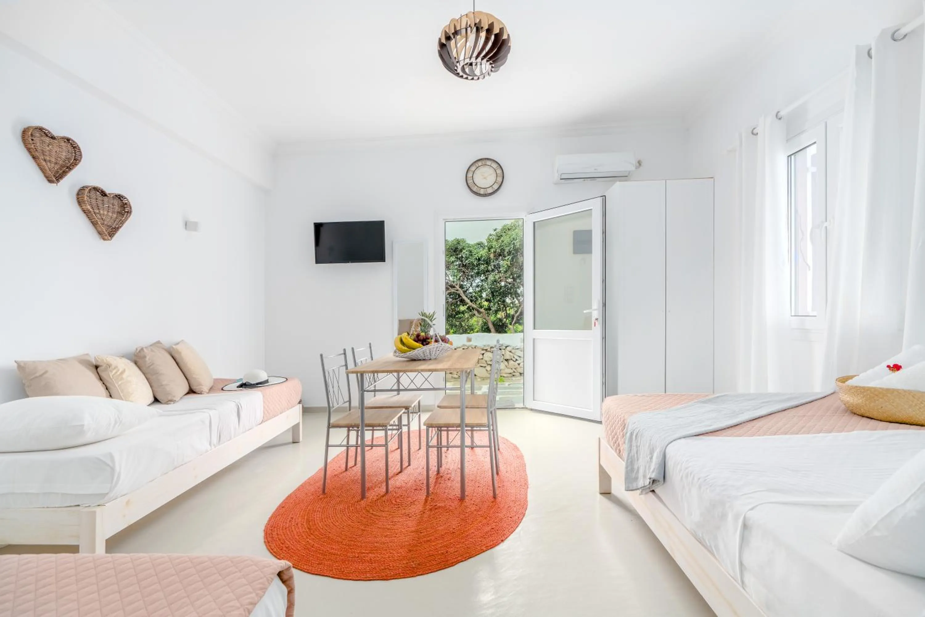 Bed in Dimelal Mykonos Town Apartments