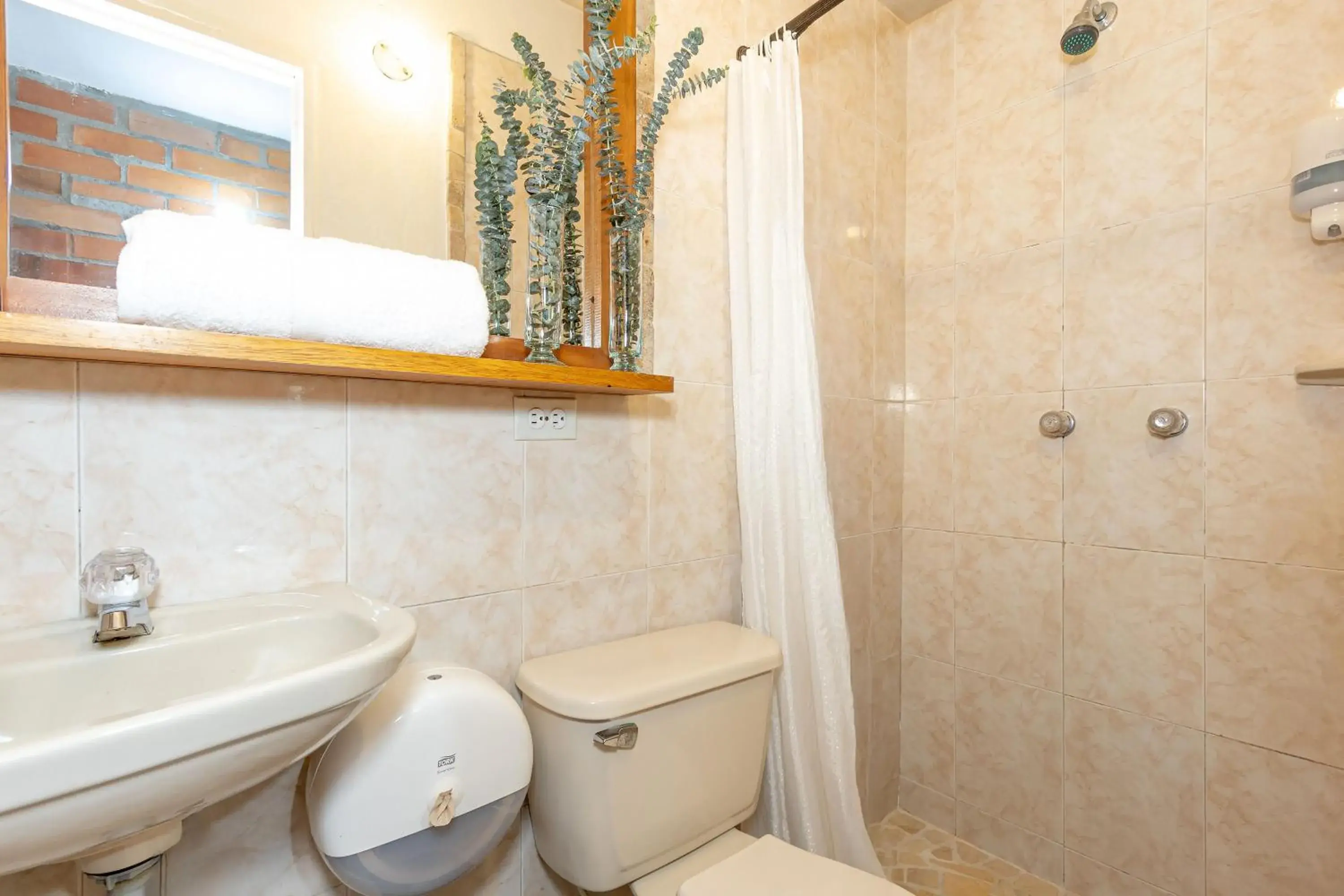 Single Room in Gran Caribe Hotel Single Room in Gran Caribe Hotel