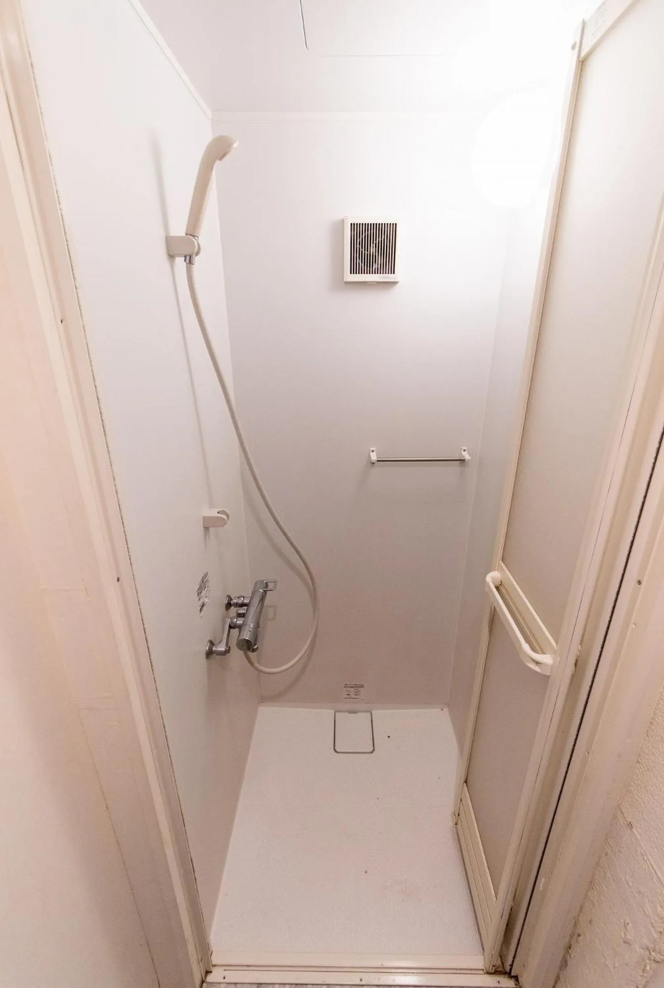 LUANAHOTEL IN NAKANO