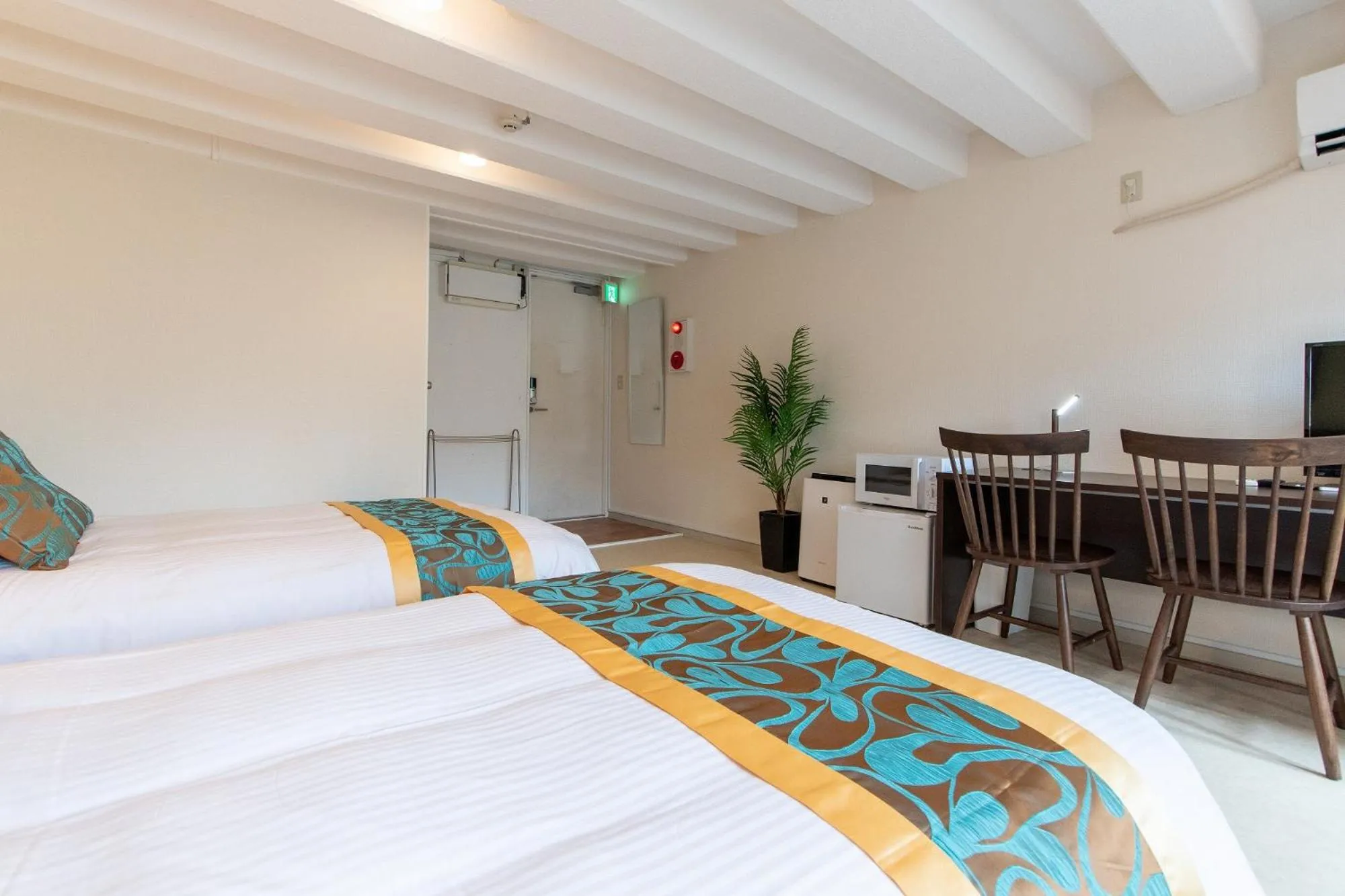 Bed in LUANAHOTEL IN NAKANO