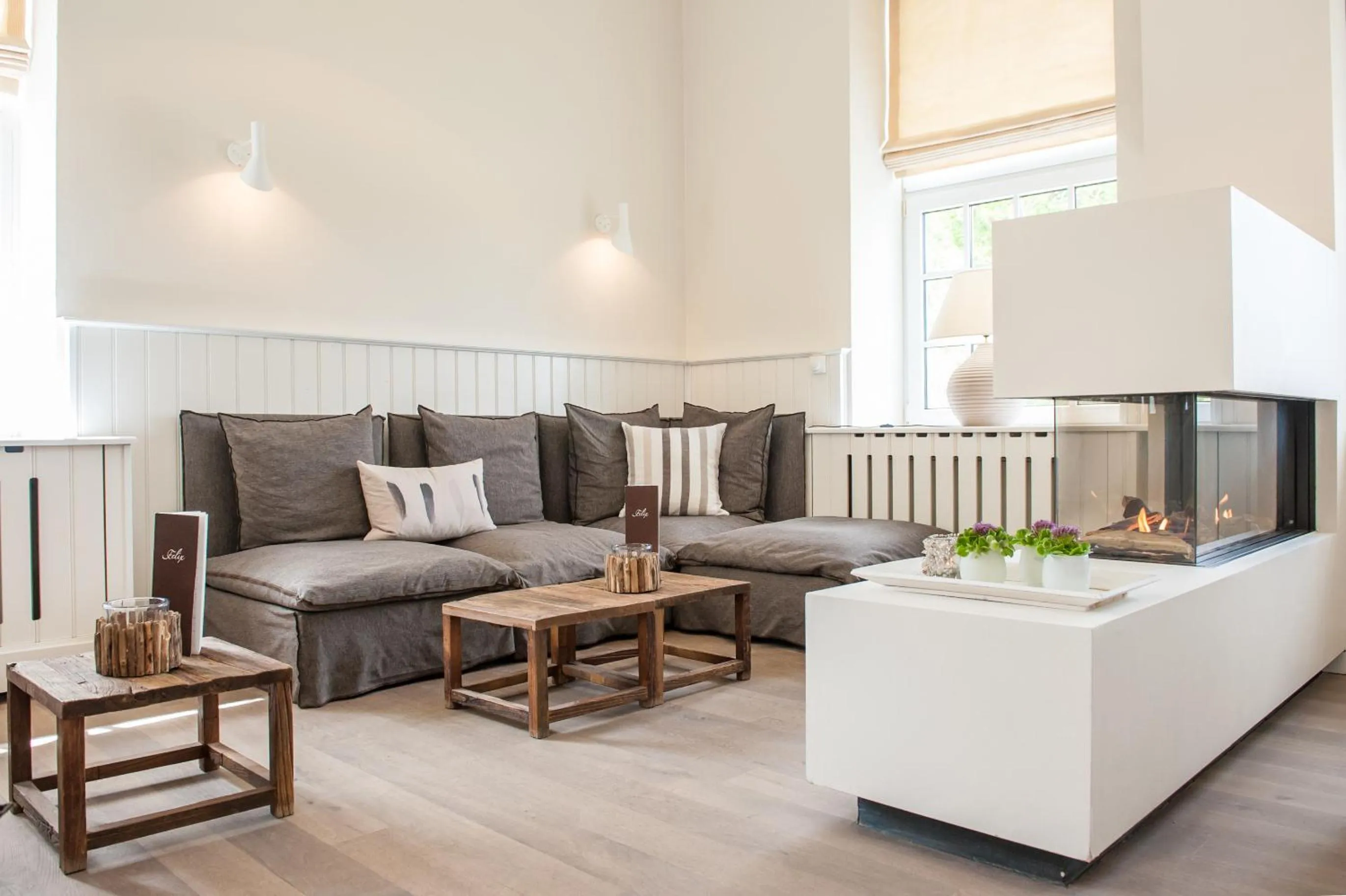 Lobby or reception in Strandhotel Glücksburg