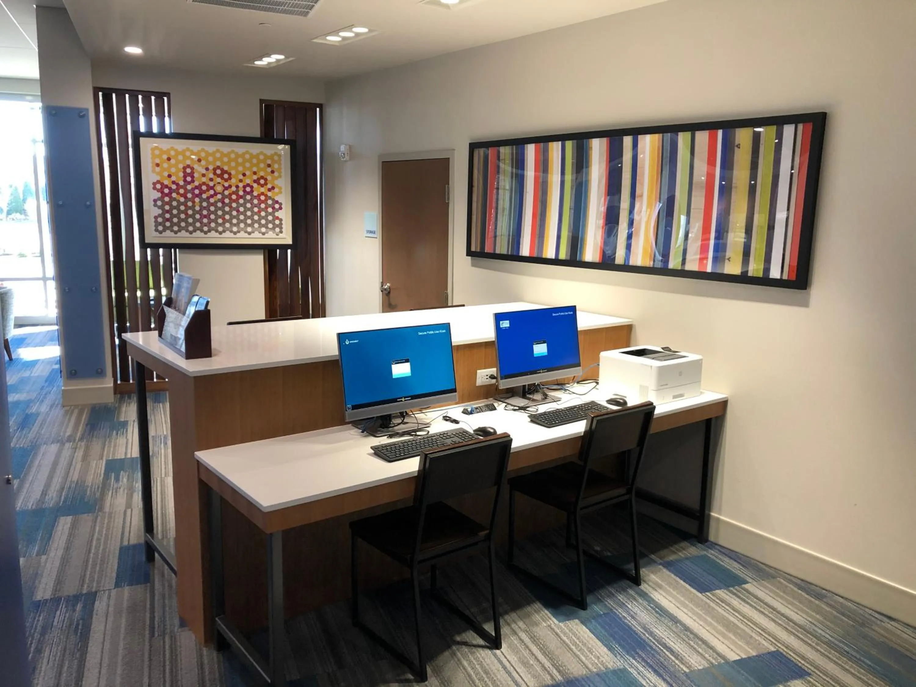 Business facilities in Holiday Inn Express & Suites - Madison West - Middleton by IHG