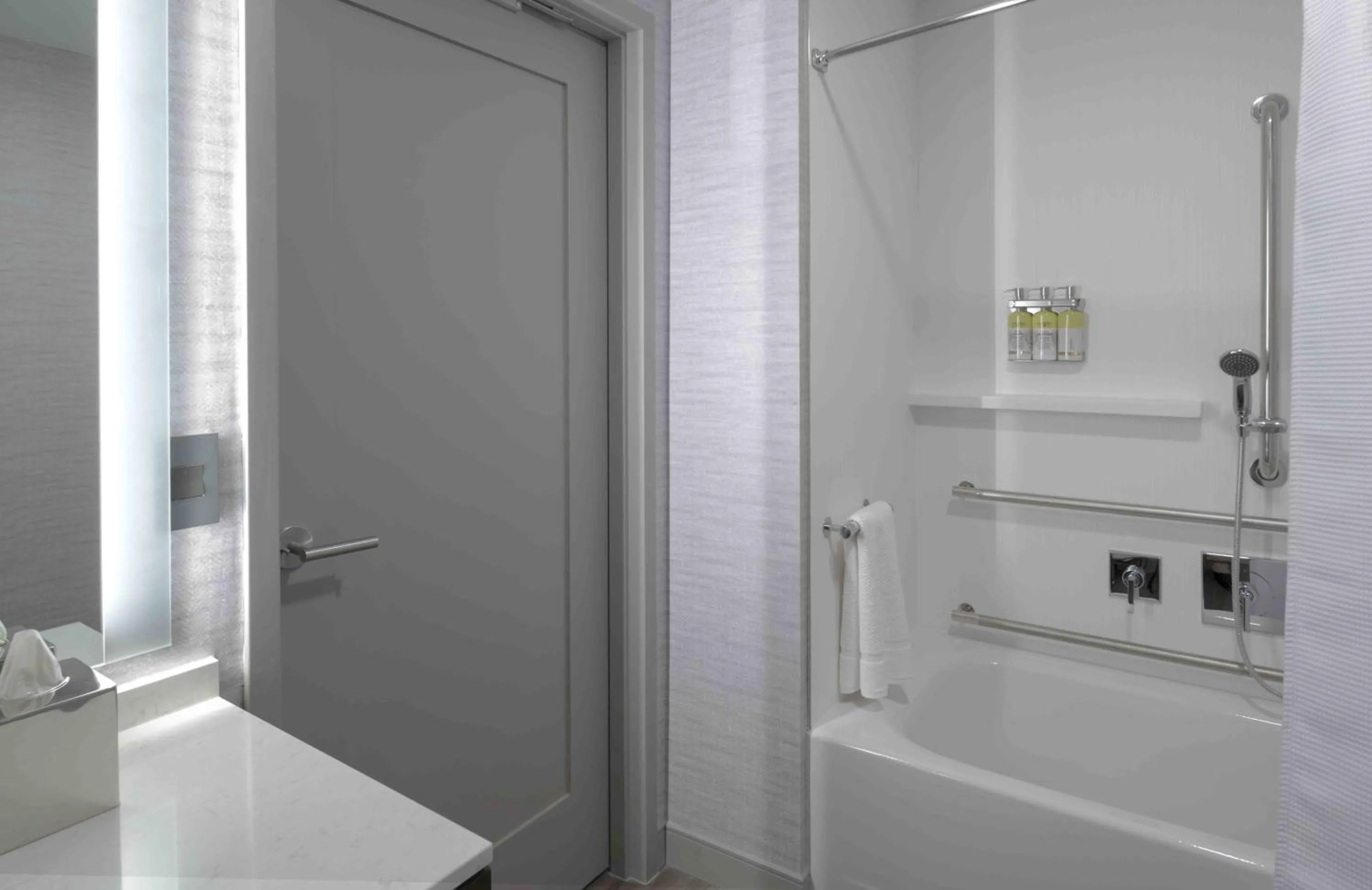 Bath in Staybridge Suites - Boston Logan Airport - Revere by IHG