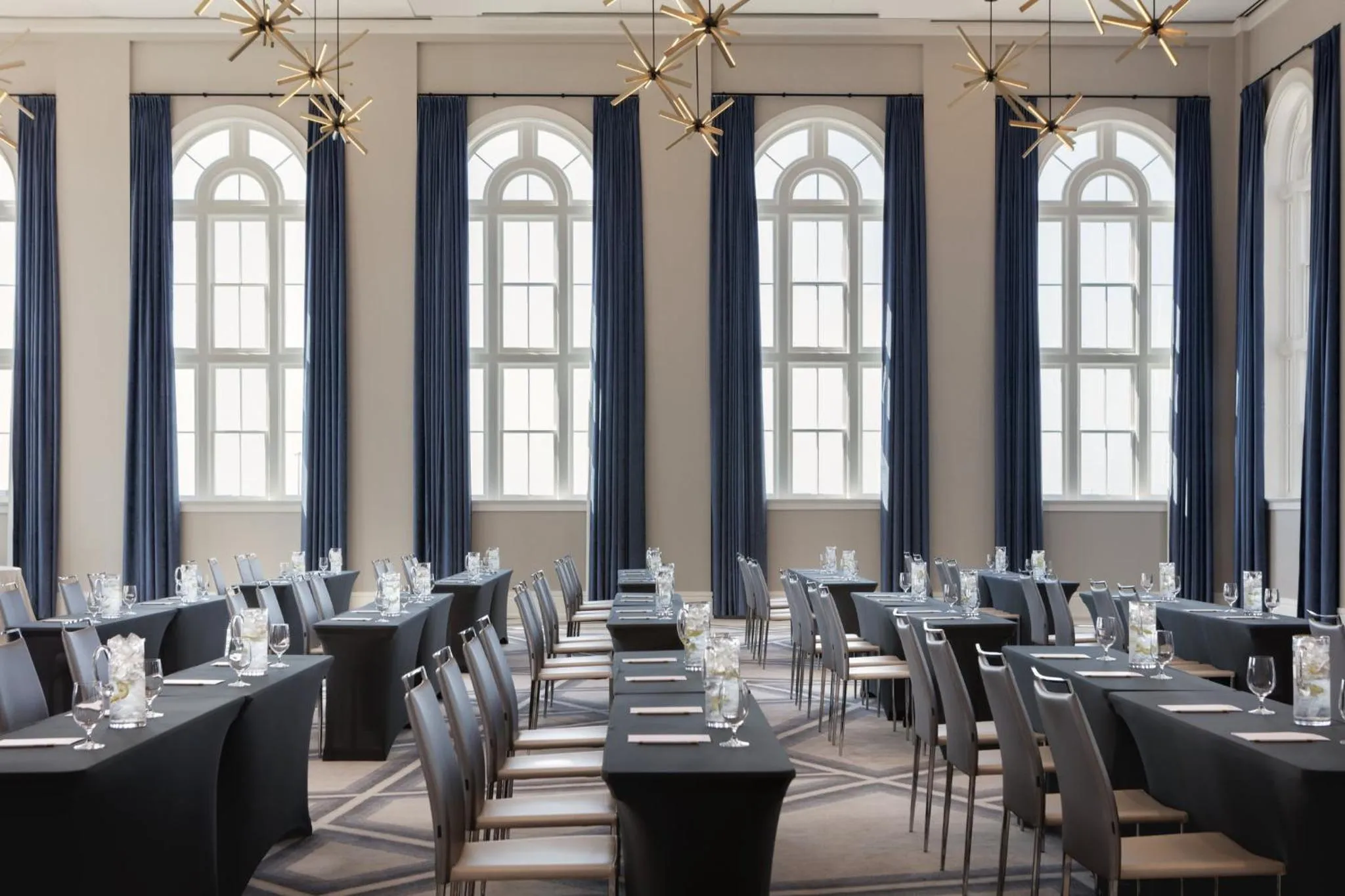 Meeting/conference room in Kimpton - Pittman Hotel by IHG