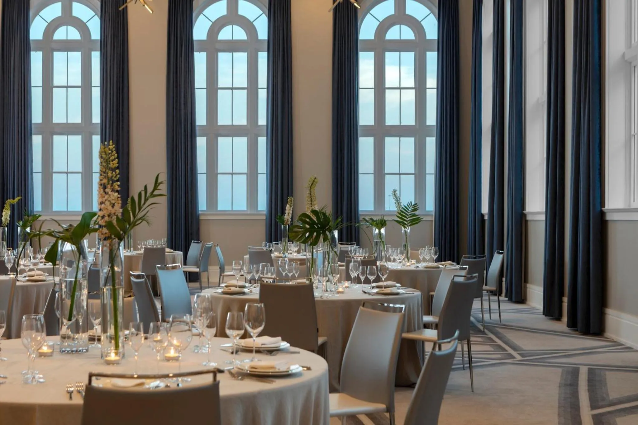 Meeting/conference room in Kimpton - Pittman Hotel by IHG