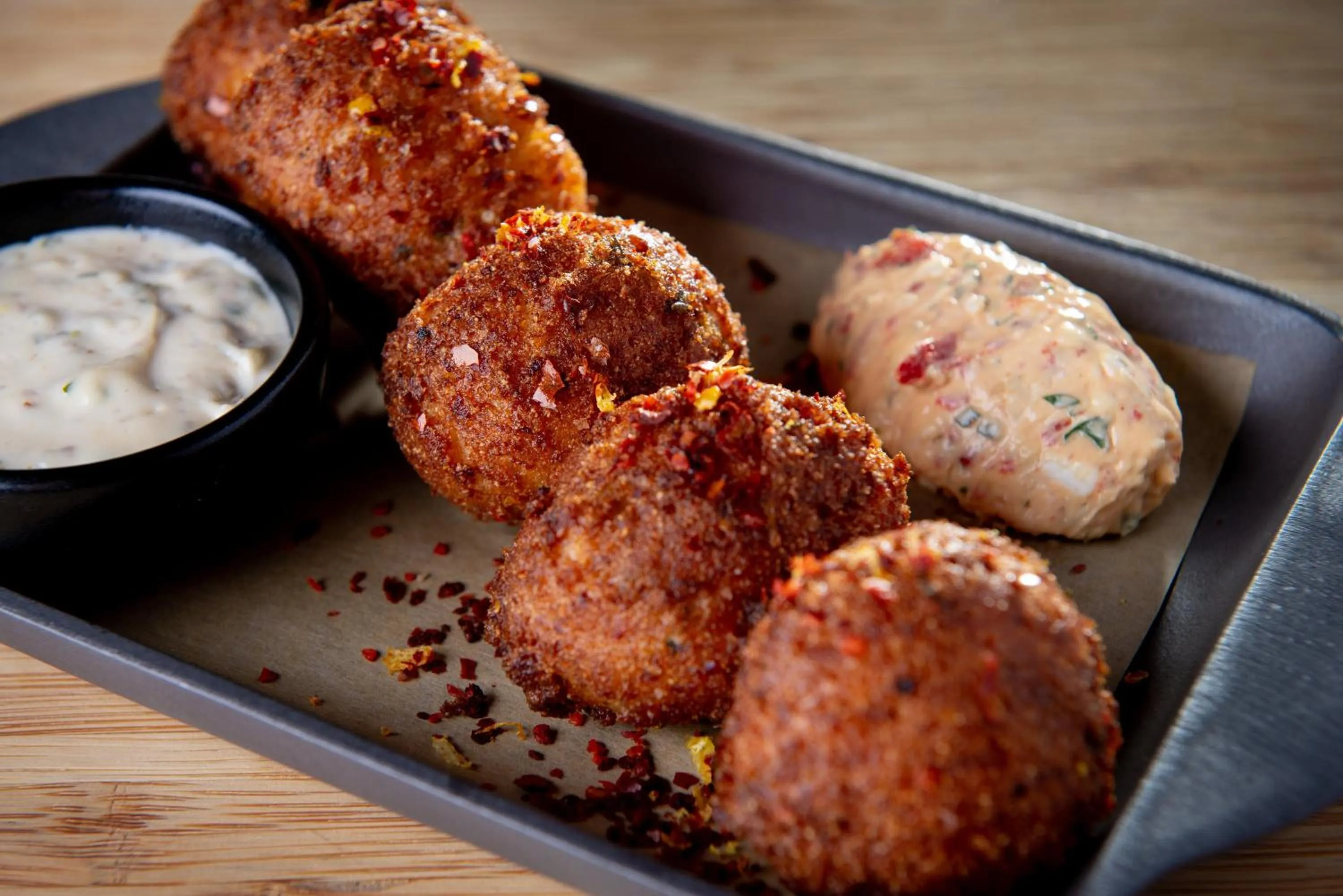 Restaurant/places to eat in Kimpton - Pittman Hotel by IHG